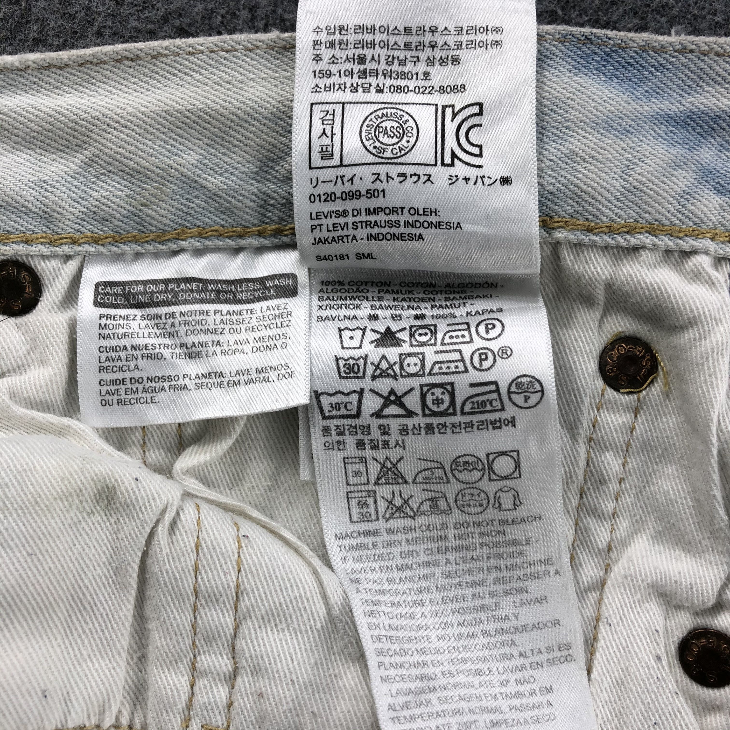 Levi's Light Wash Vintage Distress Levis 501 Jeans-JM1525 Size US 36 / EU 52 - 12 Thumbnail