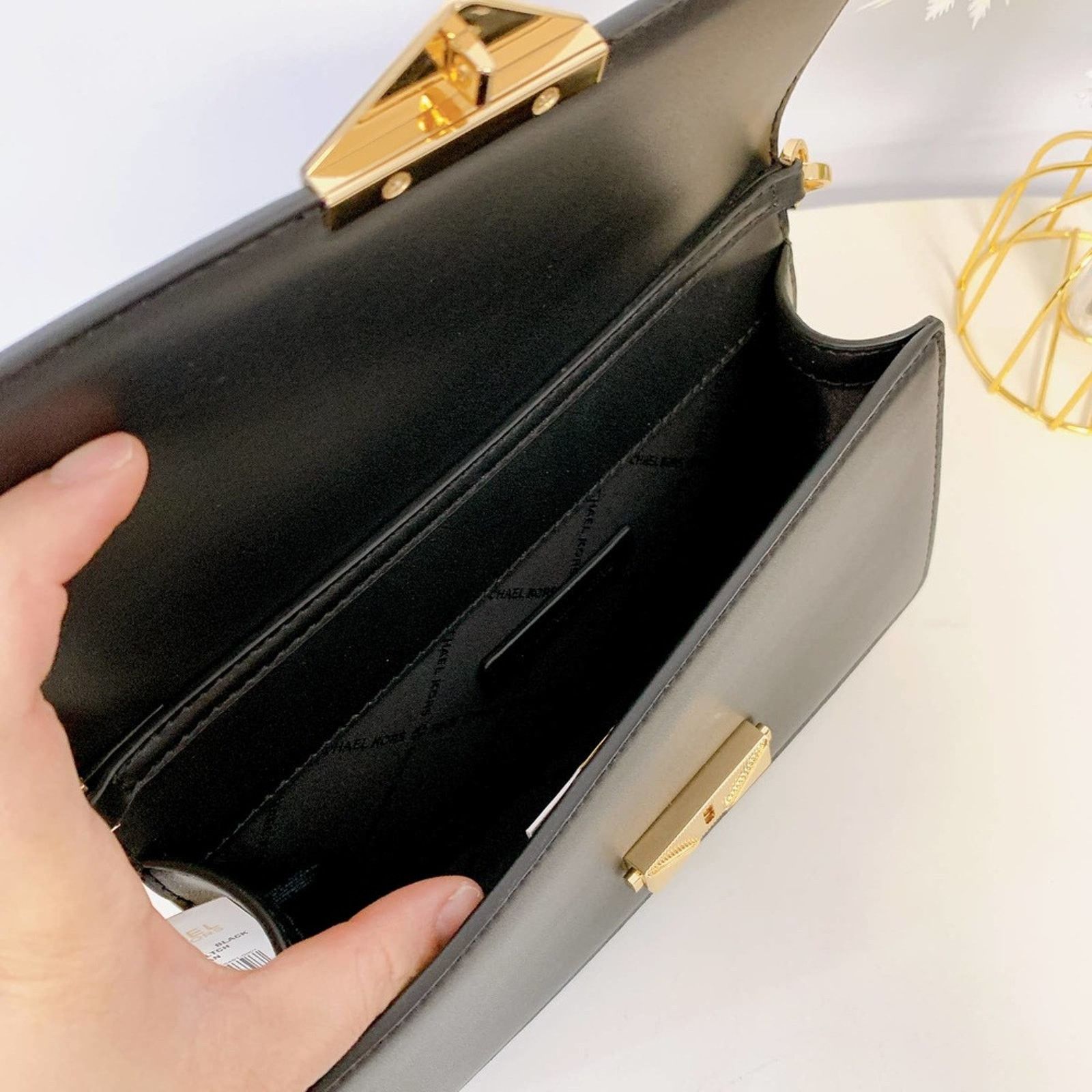 Michael Kors Michael Kors 35R3G0EC60 Cece Medium Flap Crossbody Bag Size ONE SIZE - 4 Thumbnail