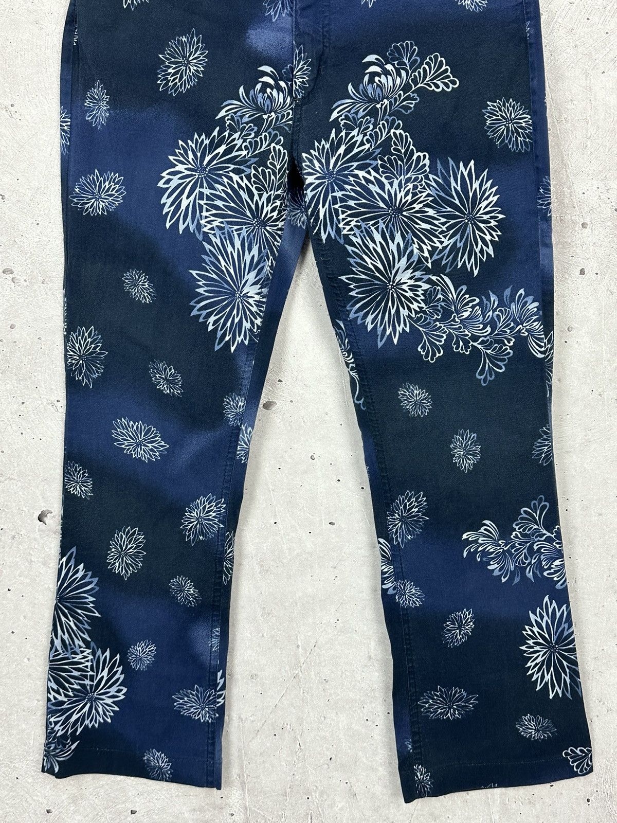 Valentino Valentino Vintage Floral Print Made in Italy Women’s Pants Size 28" / US 6 / IT 42 - 4 Thumbnail