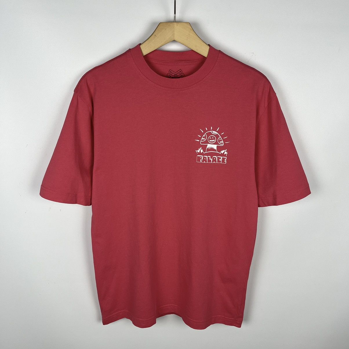 Palace Palace Lotties big logo sk8 tee Size US S / EU 44-46 / 1 - 6 Thumbnail