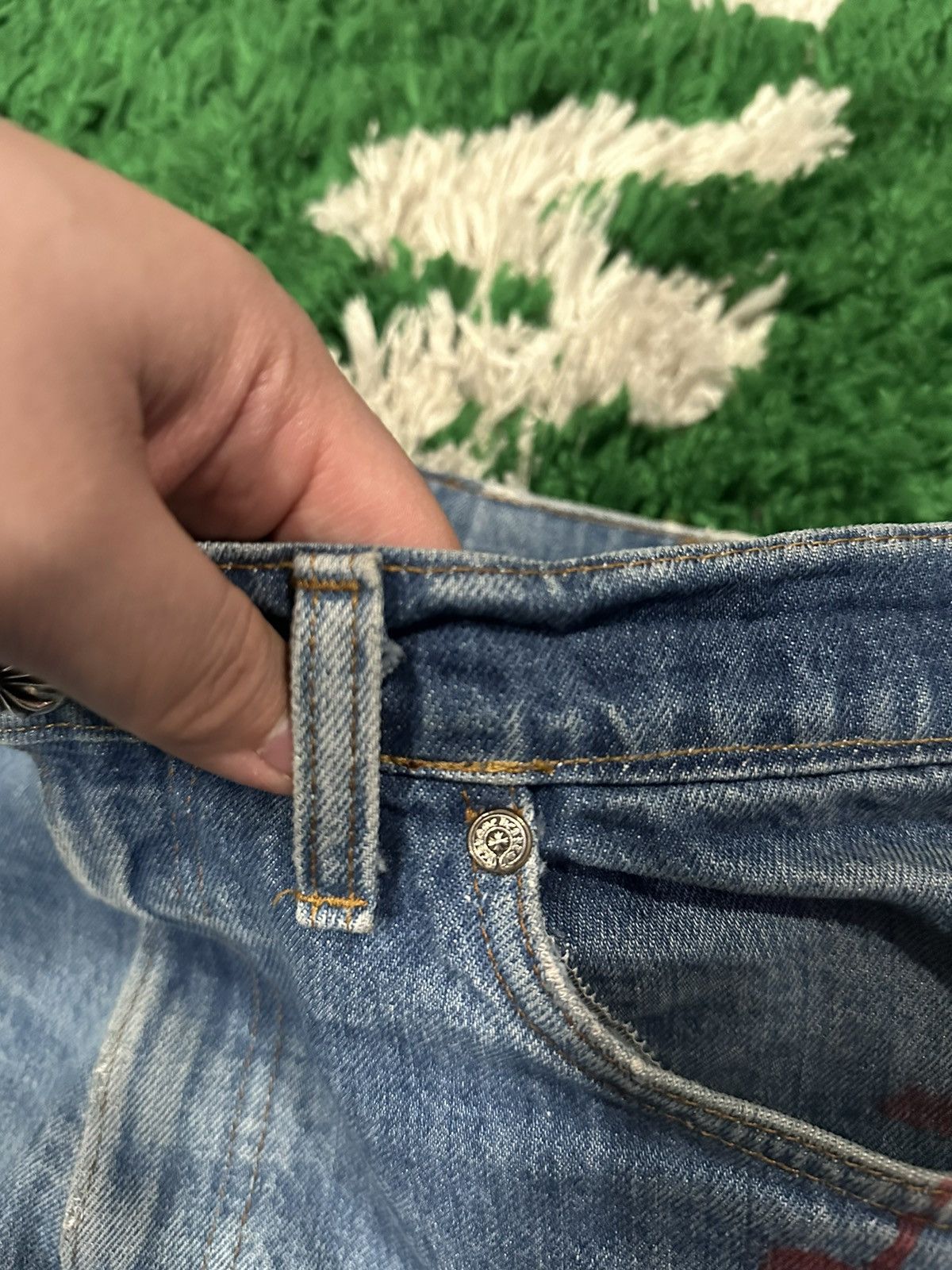 Chrome Hearts Chrome Hearts Levi’s Stencil Cross Patch Denim Size US 33 - 12 Thumbnail