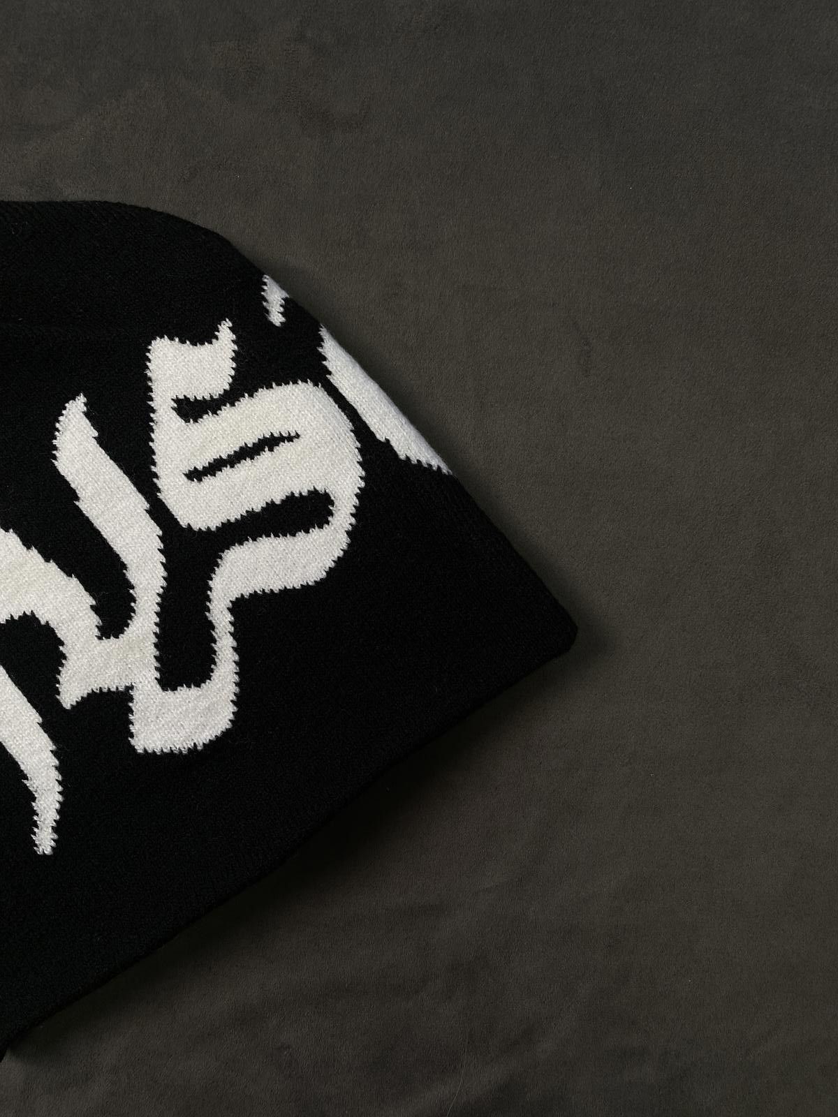 Japanese Brand Rare Sex Graphic Skull No Cuff Knit Beanie Hat Black Size ONE SIZE - 8 Thumbnail