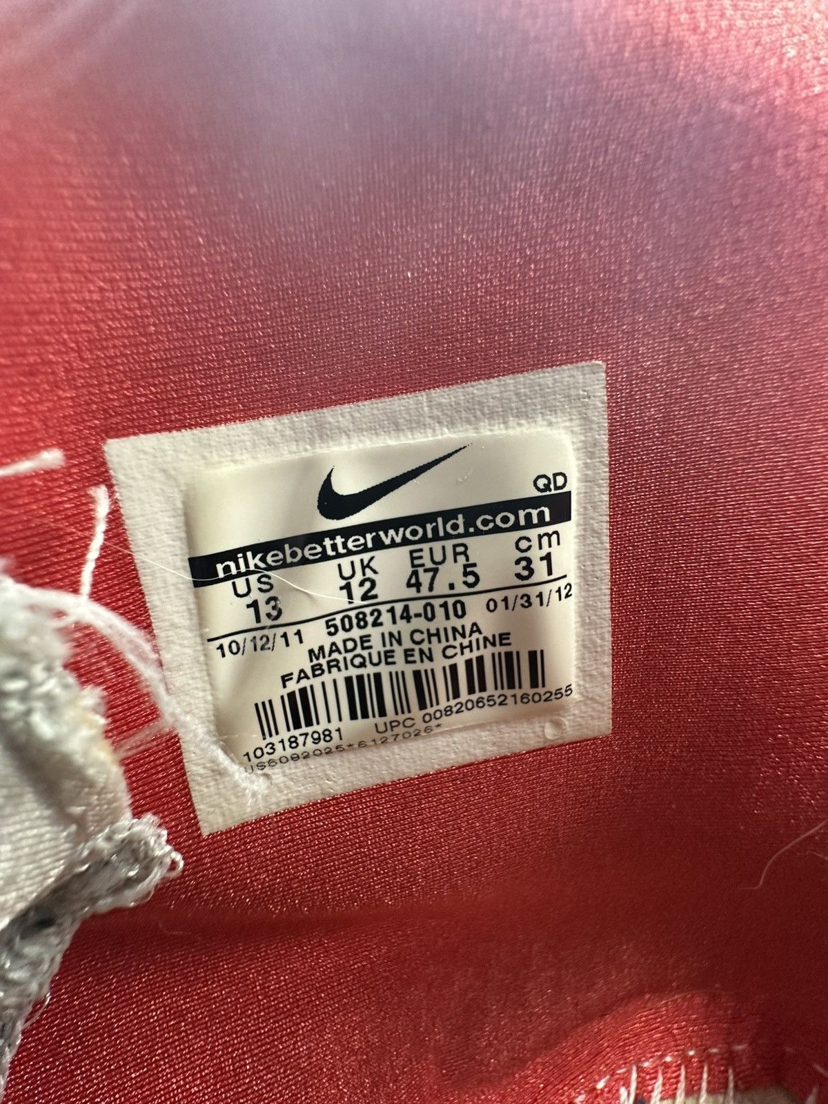 Kanye West × Nike Nike Air Yeezy 2 Platinum Size US 13 / EU 46 - 19 Thumbnail