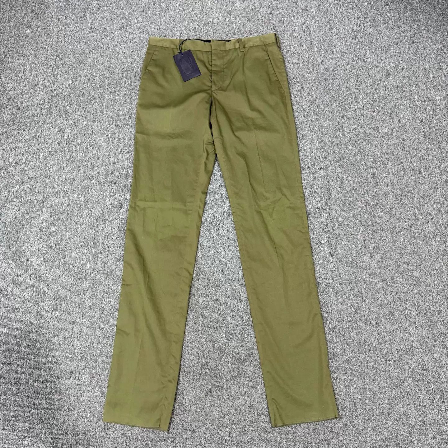 Prada Prada 21582578 Green Casual Pants Unused 31 Size US 31 - 1 Thumbnail