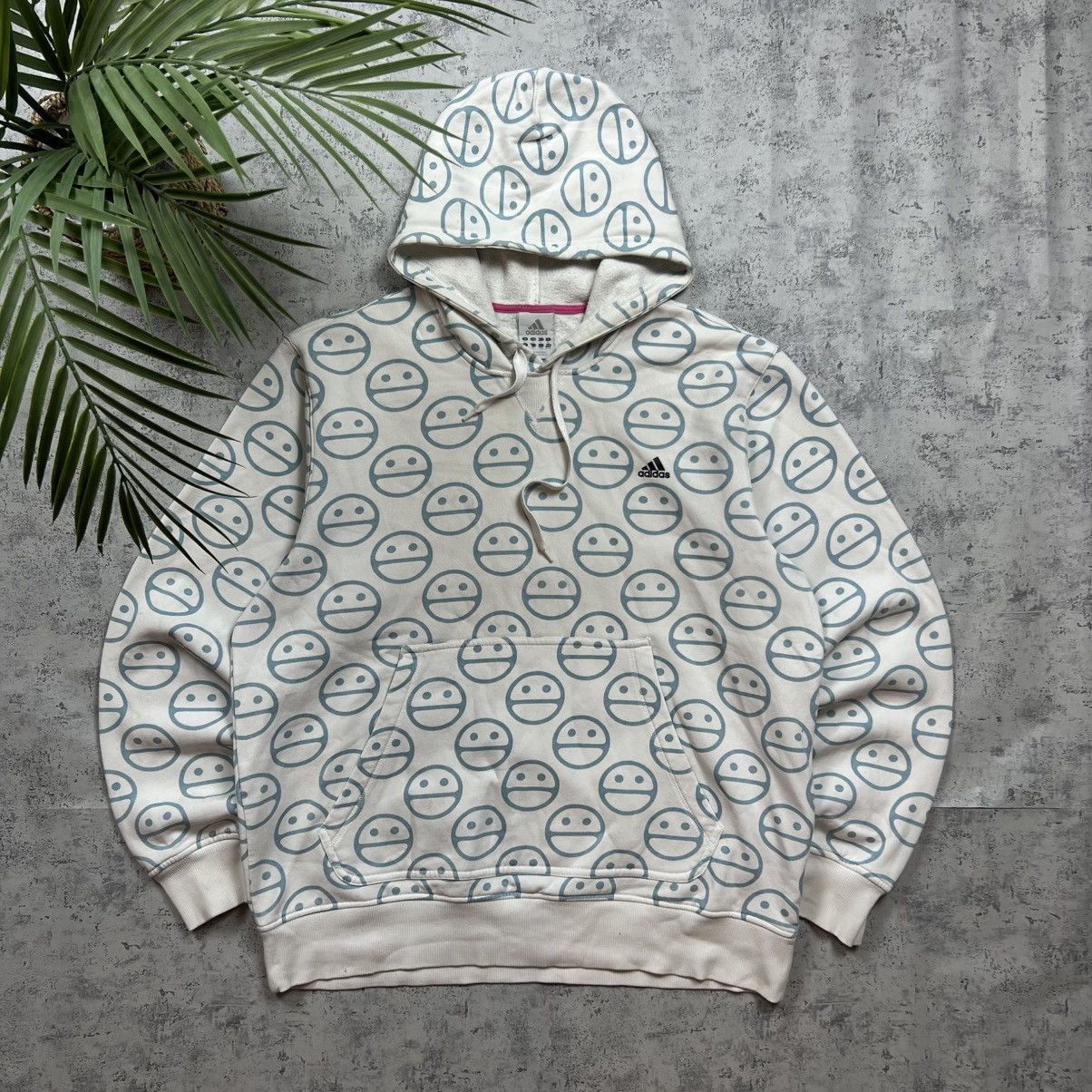 Adidas 00s ADIDAS BASIC LOGO VINTAGE Y2K OVERSIZED PULLOVER HOODIE Size US XL / EU 56 / 4 - 1 Thumbnail