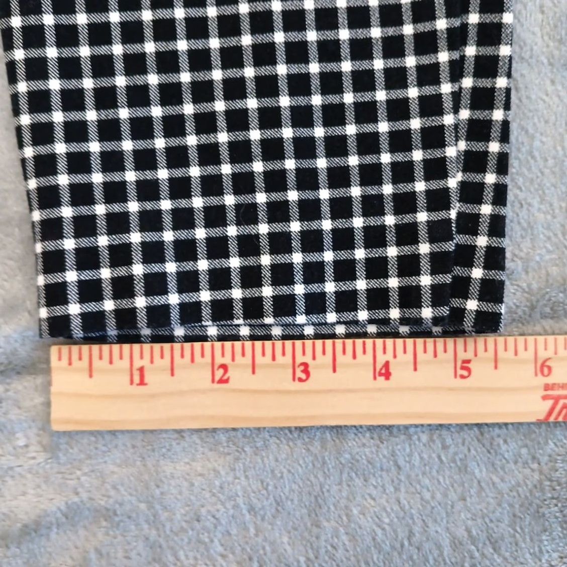 Old Navy Old Navy Pants Womens Size 8 Black Plaid Pockets 30x25 Mid Rise Ankle Straight Size 30" / US 8 / IT 44 - 6 Thumbnail
