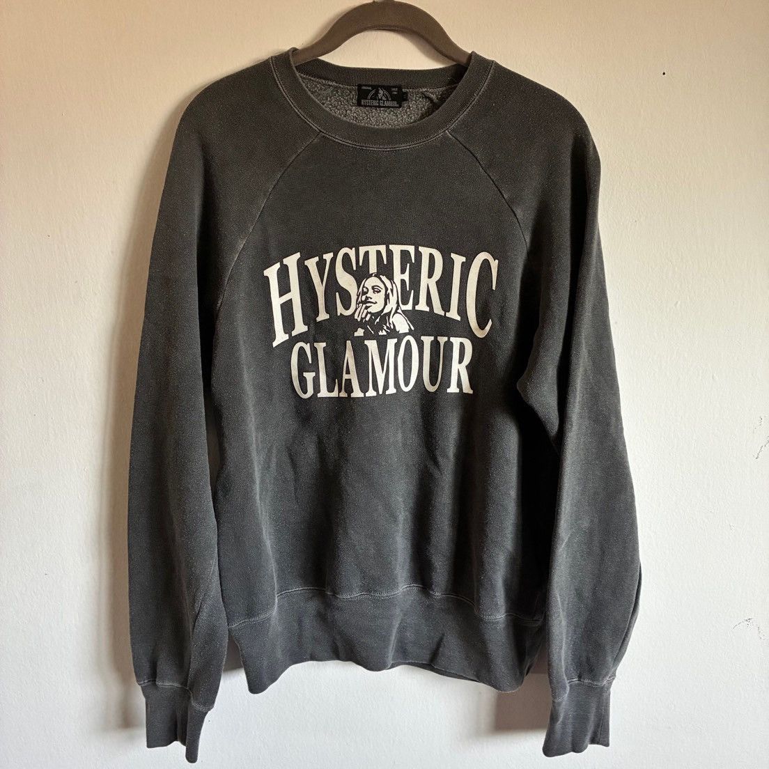 Hysteric Glamour Hysteric Glamour Girl Smoking Vintage sweater Size US S / EU 44-46 / 1 - 1 Thumbnail