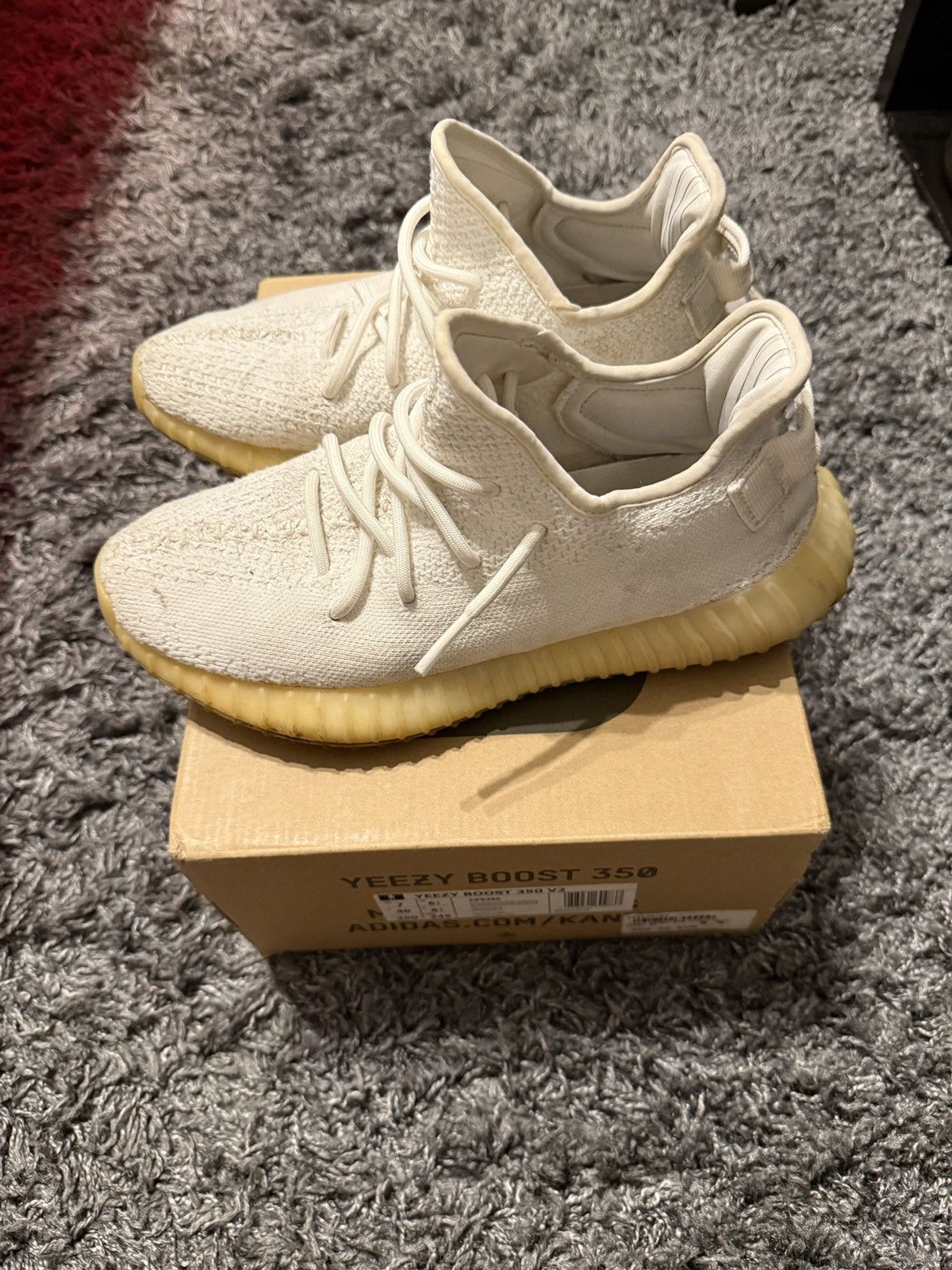 Yeezy White / Cream Yeezy 350 Size US 7.5 / EU 40-41 - 1 Thumbnail