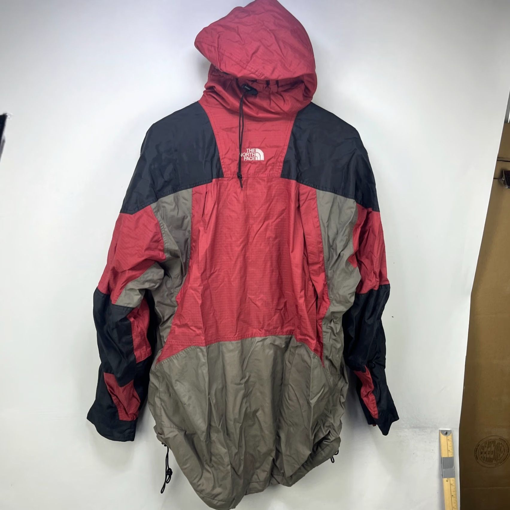 The North Face VINTAGE The North Face Jacket 90s Tech Shell Windbreaker L Red Mens Size US L / EU 52-54 / 3 - 4 Thumbnail