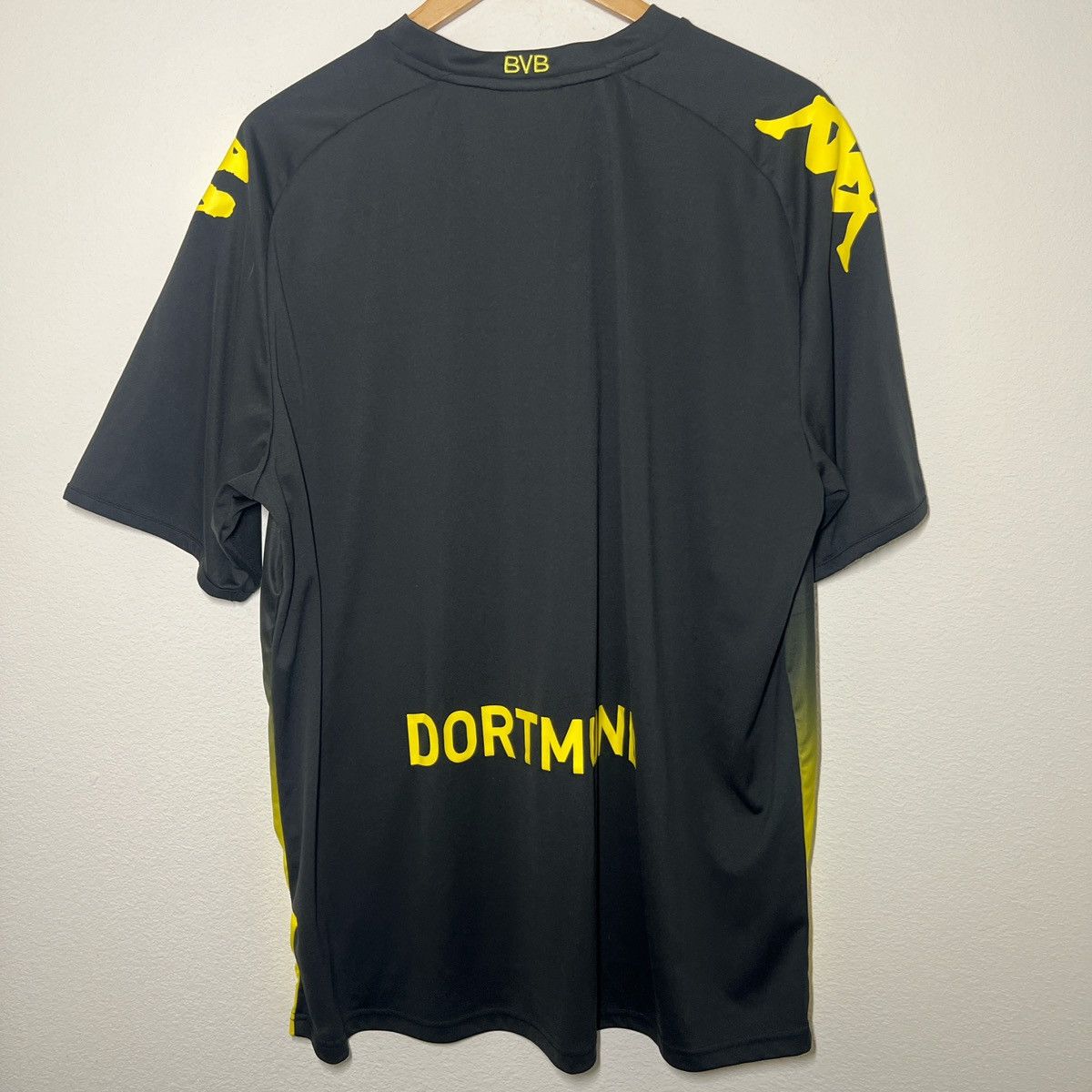 Kappa Borussia Dortmund 2011-2012 Away Jersey | Vintage Soccer Size US XL / EU 56 / 4 - 3 Thumbnail