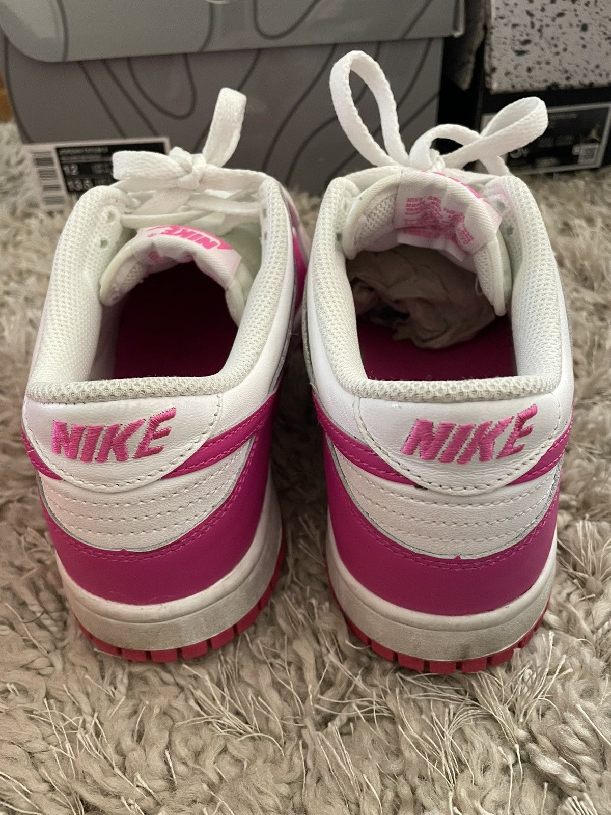 Nike Nike Dunk Low Laser Fushsia Size US 5.5 / EU 38 - 6 Thumbnail
