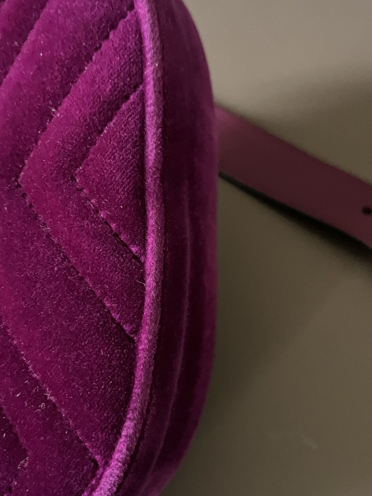 Gucci Gucci Marmont Purple Velvet Belt Bag Size ONE SIZE - 16 Thumbnail