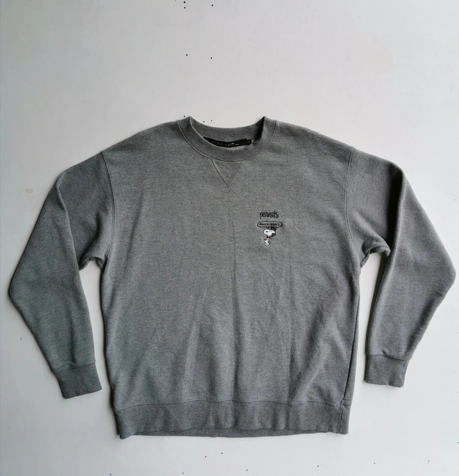 Peanuts Vintage!!! Peanuts Beagle Scout Small Logo Sweatshirt Size US L / EU 52-54 / 3 - 1 Thumbnail