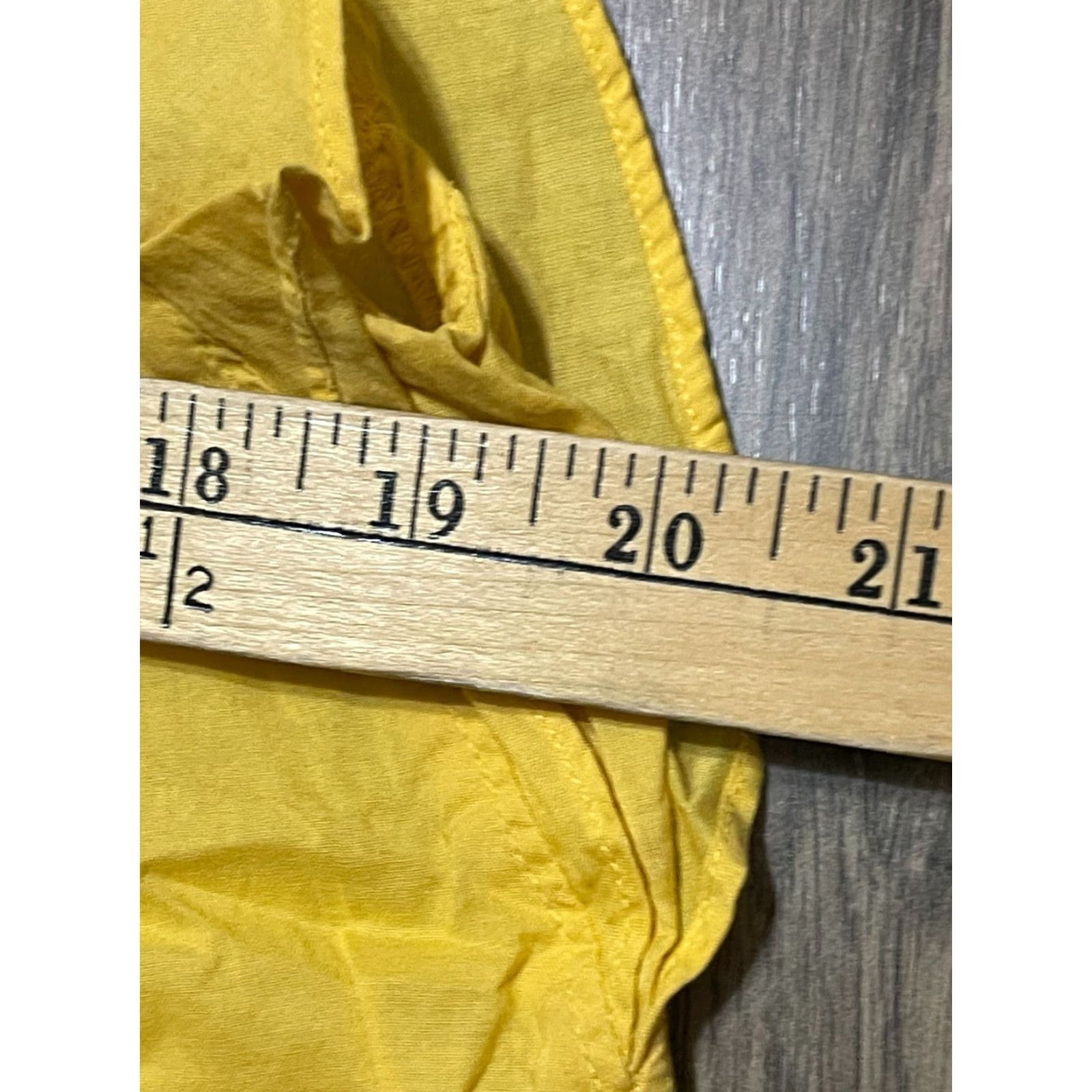 Old Navy Old Navy Tank Top Womens Large Yellow Ruffled Sleeve Tank Shirt Size L / US 10 / IT 46 - 3 Thumbnail