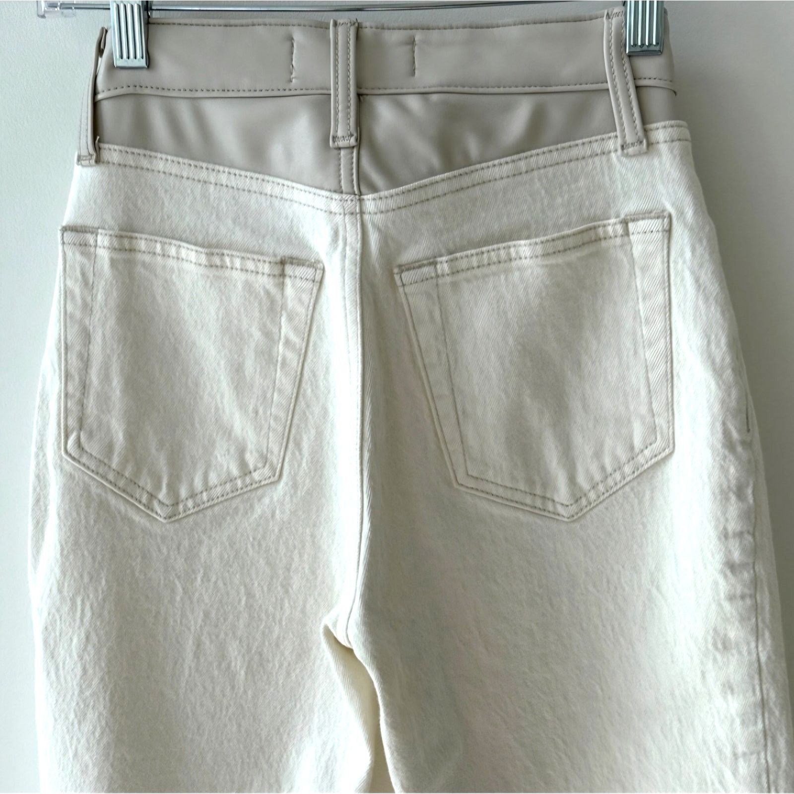 Abercrombie & Fitch Abercrombie & Fitch Ultra High Rise Curve Love Jeans - 26/2 Size 26" / US 2 / IT 38 - 6 Thumbnail