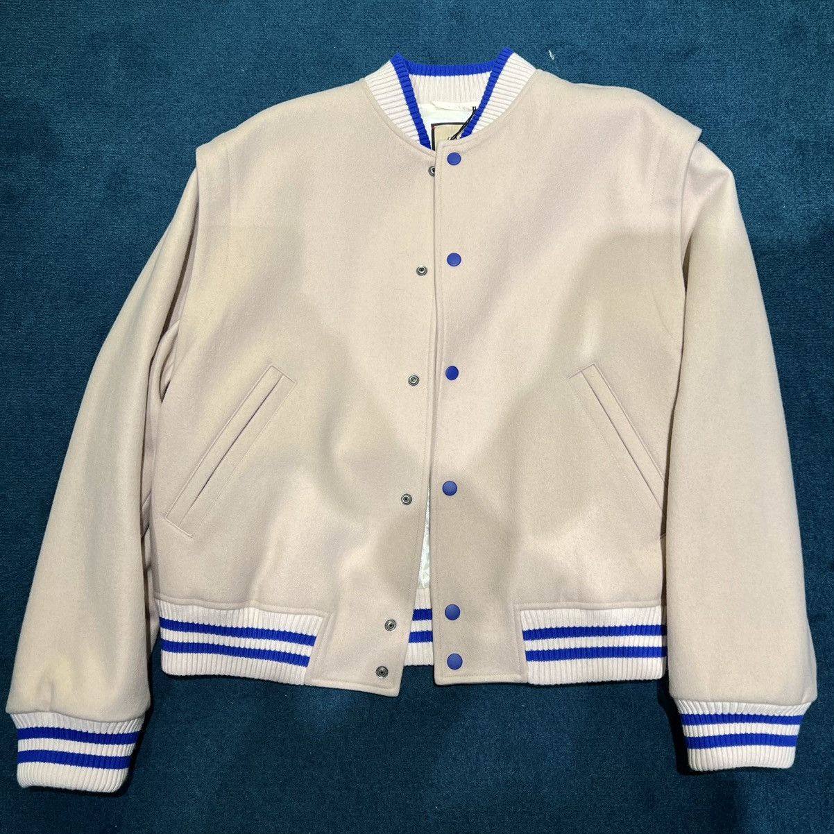 Gucci Gucci Embroidered Wool Bomber in Medium Size US M / EU 48-50 / 2 - 3 Thumbnail