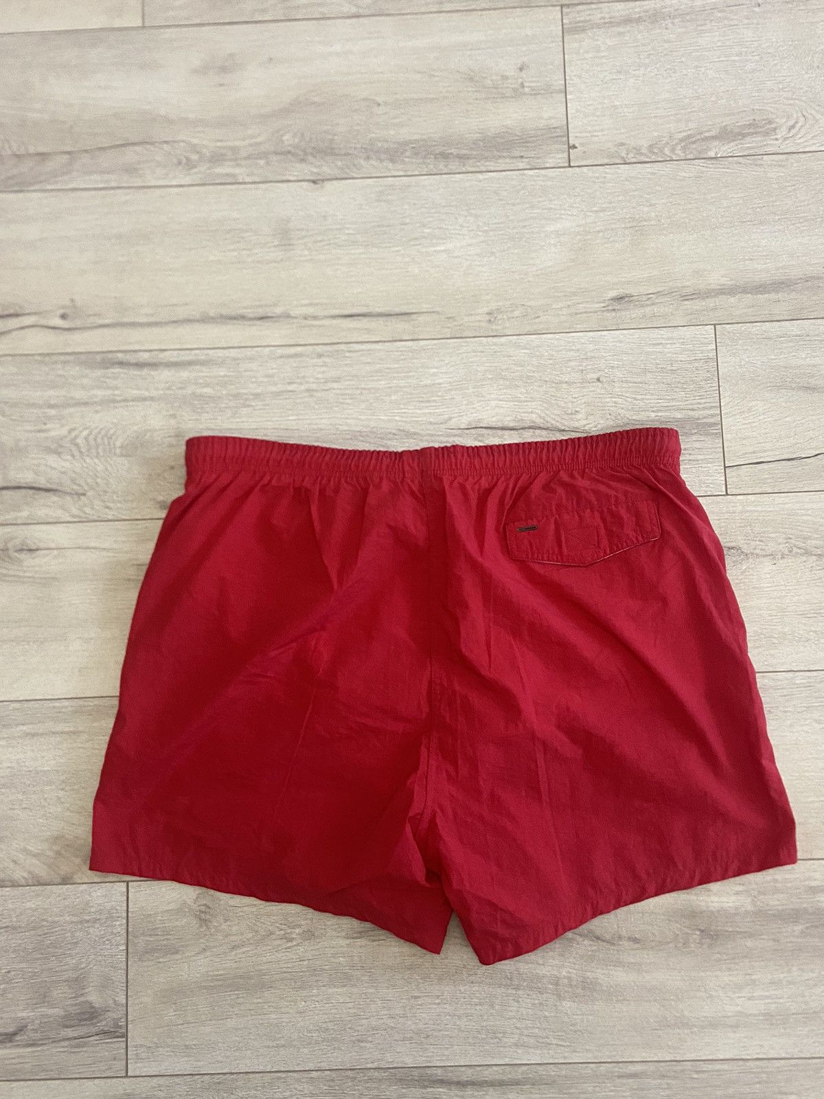 Tommy Hilfiger × Vintage Tommy Hilfiger shorts beach red vintage Size US 32 / EU 48 - 7 Thumbnail