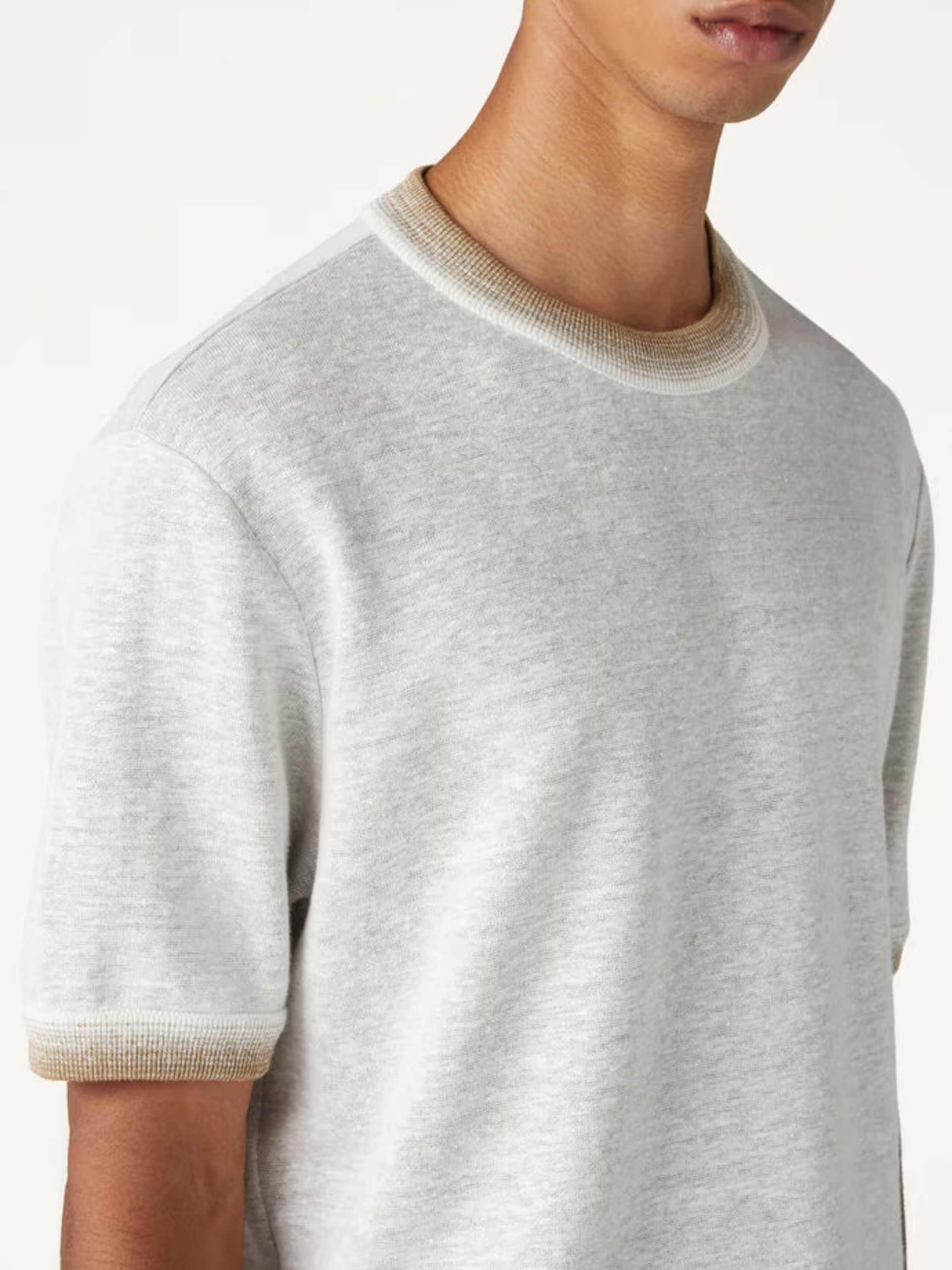 Loro Piana o1w1db10125 FAN8927 Siwo T-Shirt in Beige Size US M / EU 48-50 / 2 - 5 Thumbnail