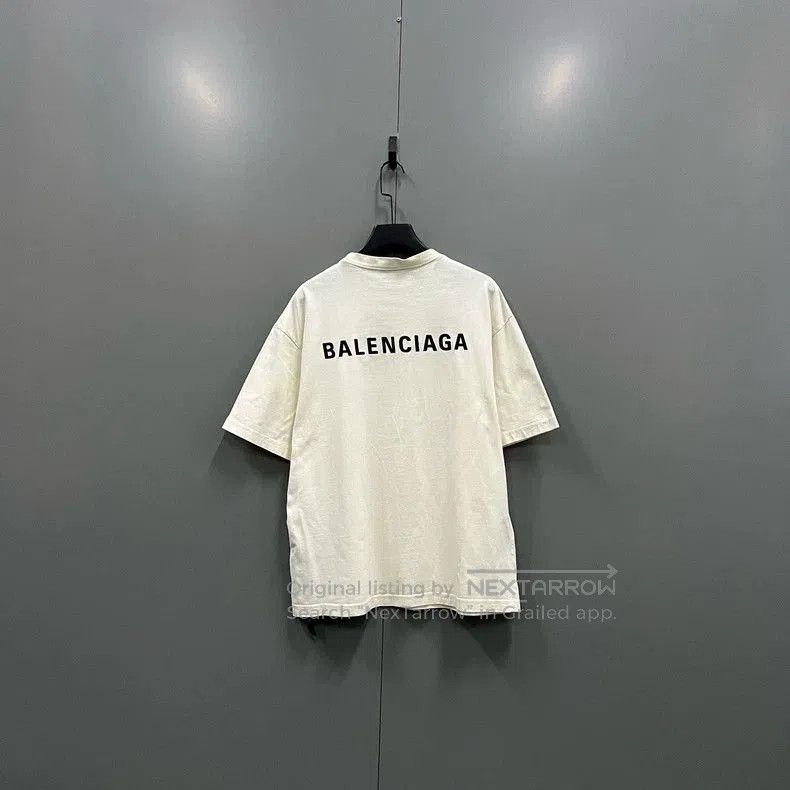 Balenciaga Balenciaga Beige Back Logo Short Sleeve. Size US M / EU 48-50 / 2 - 2 Thumbnail