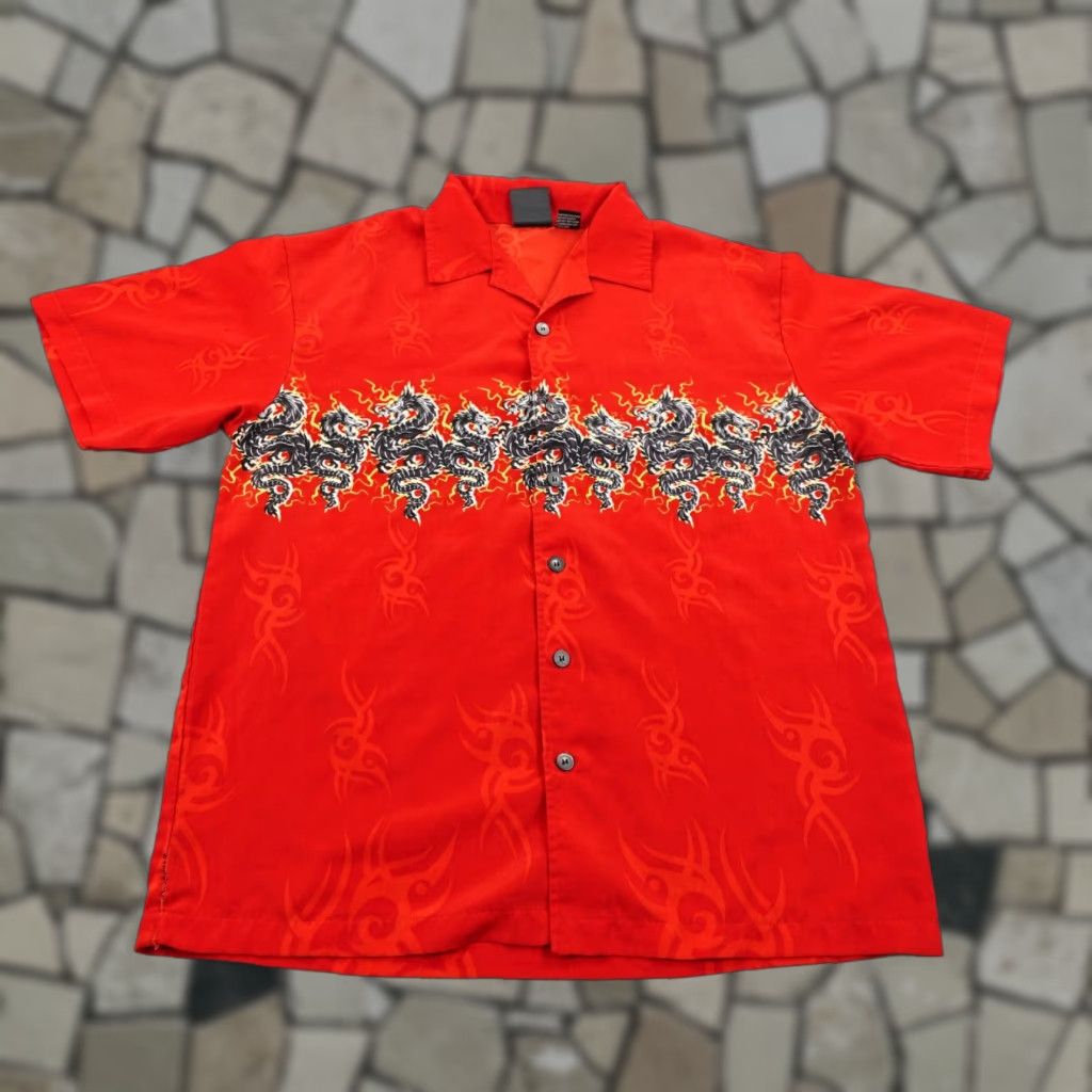 Vintage VINTAGE C-Two Shirt Mens XL Red Dragon Flames Button Up Wrap Around AOP Y2K Camp Size US XL / EU 56 / 4 - 1 Thumbnail