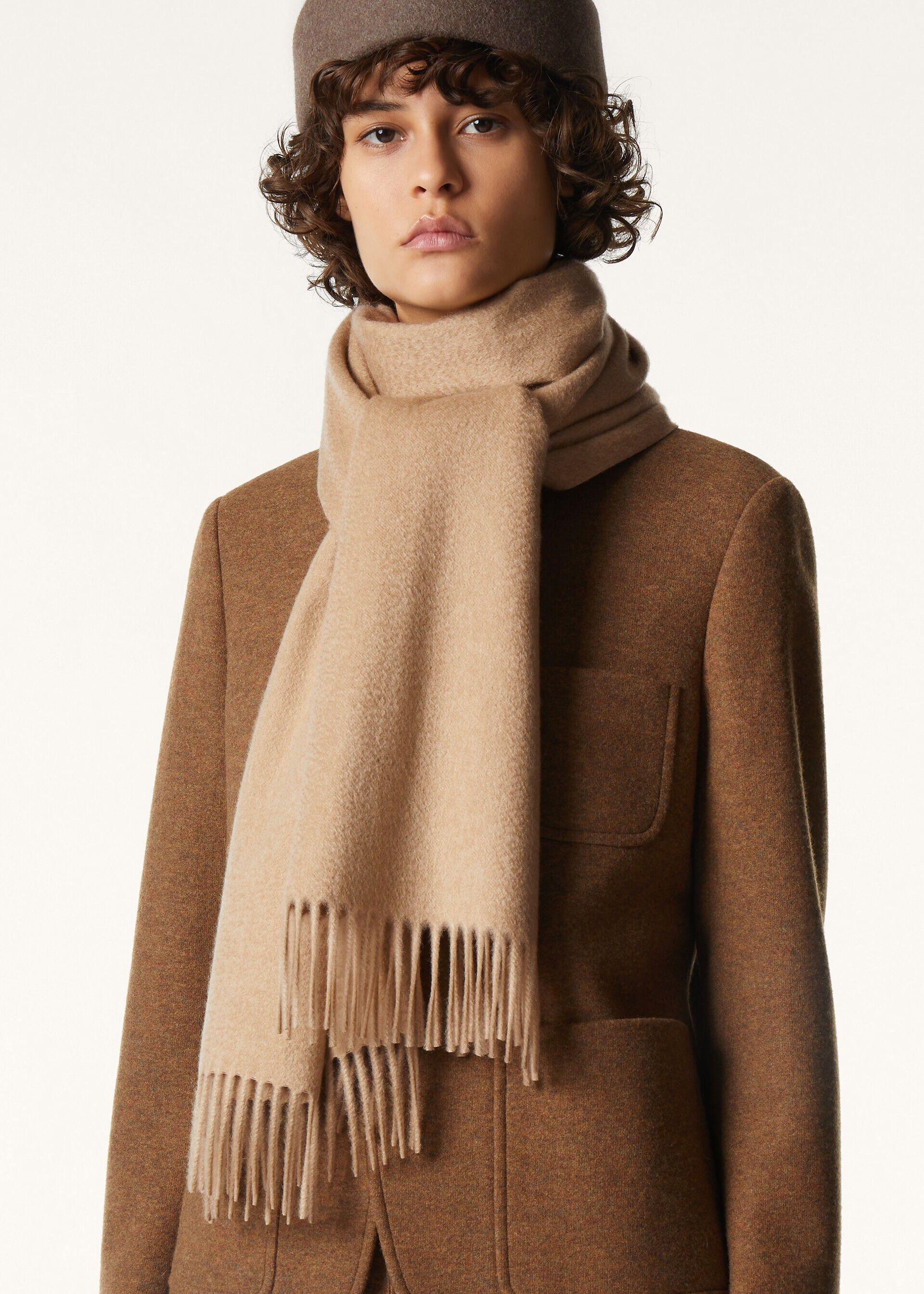 Loro Piana os11x0426 FAN8848 Size: OS / Grande Unita Scarf Golden Size ONE SIZE - 4 Thumbnail