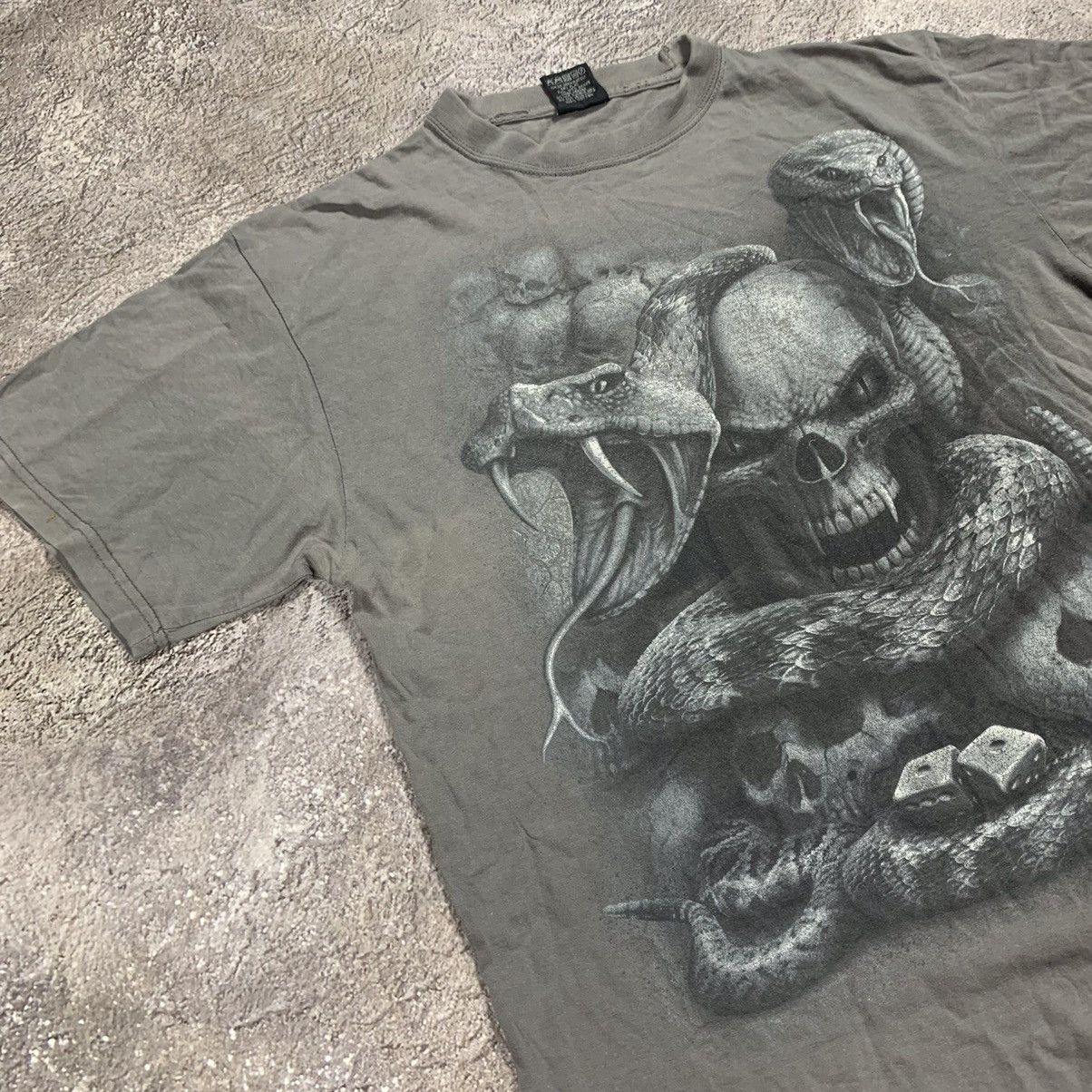 Vintage Vintage 90s Horror Skeleton Graphic Tee Sun Faded Grunge L Size US L / EU 52-54 / 3 - 5 Thumbnail