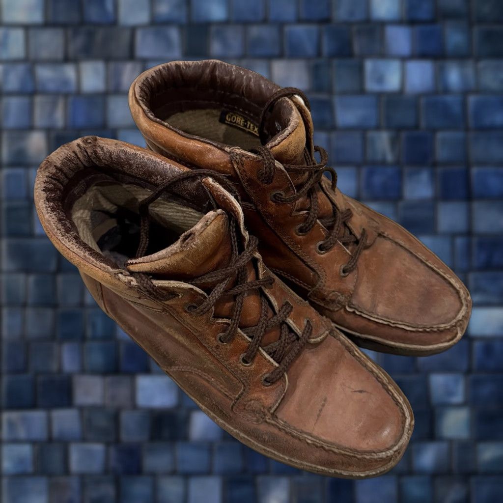 Vibram Rockport GoreTex Safari Boots Mens 10 M Brown Leather Hiking Chukka Vibram Boots Size US 10 / EU 43 - 1 Thumbnail