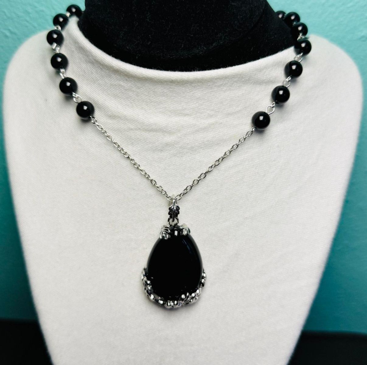 Other Black & silver gothic necklace Size ONE SIZE - 3 Thumbnail