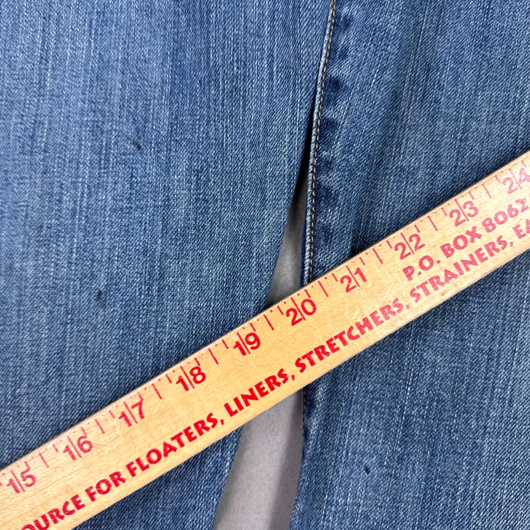 Levi's Levi's 501 Jeans Mens 32x32 Blue Denim Button Fly Faded Washout Vintage No? (Tag34x32) Size US 34 / EU 50 - 6 Thumbnail