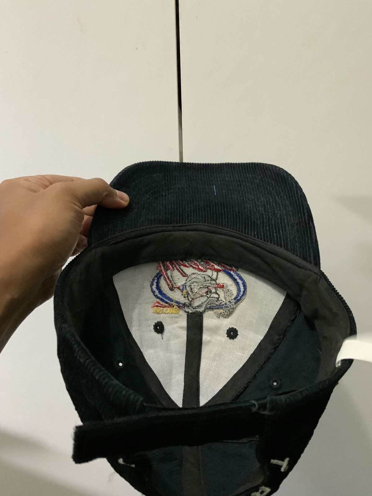 Cartoon Network Triple M’s Wazza The Rock Doc Corduroi Black Hat Size ONE SIZE - 8 Thumbnail