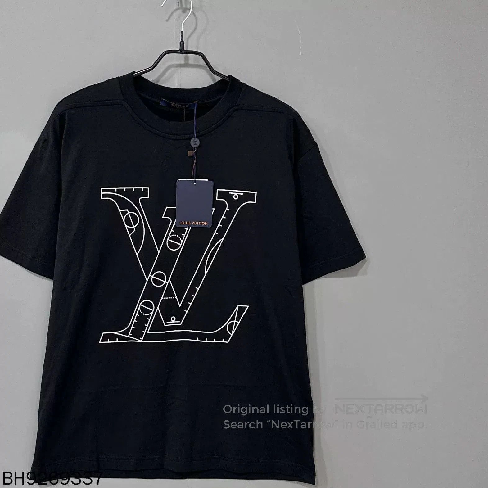 Louis Vuitton Louis Vuitton NBA Logo Short Sleeve. Size US L / EU 52-54 / 3 - 3 Thumbnail