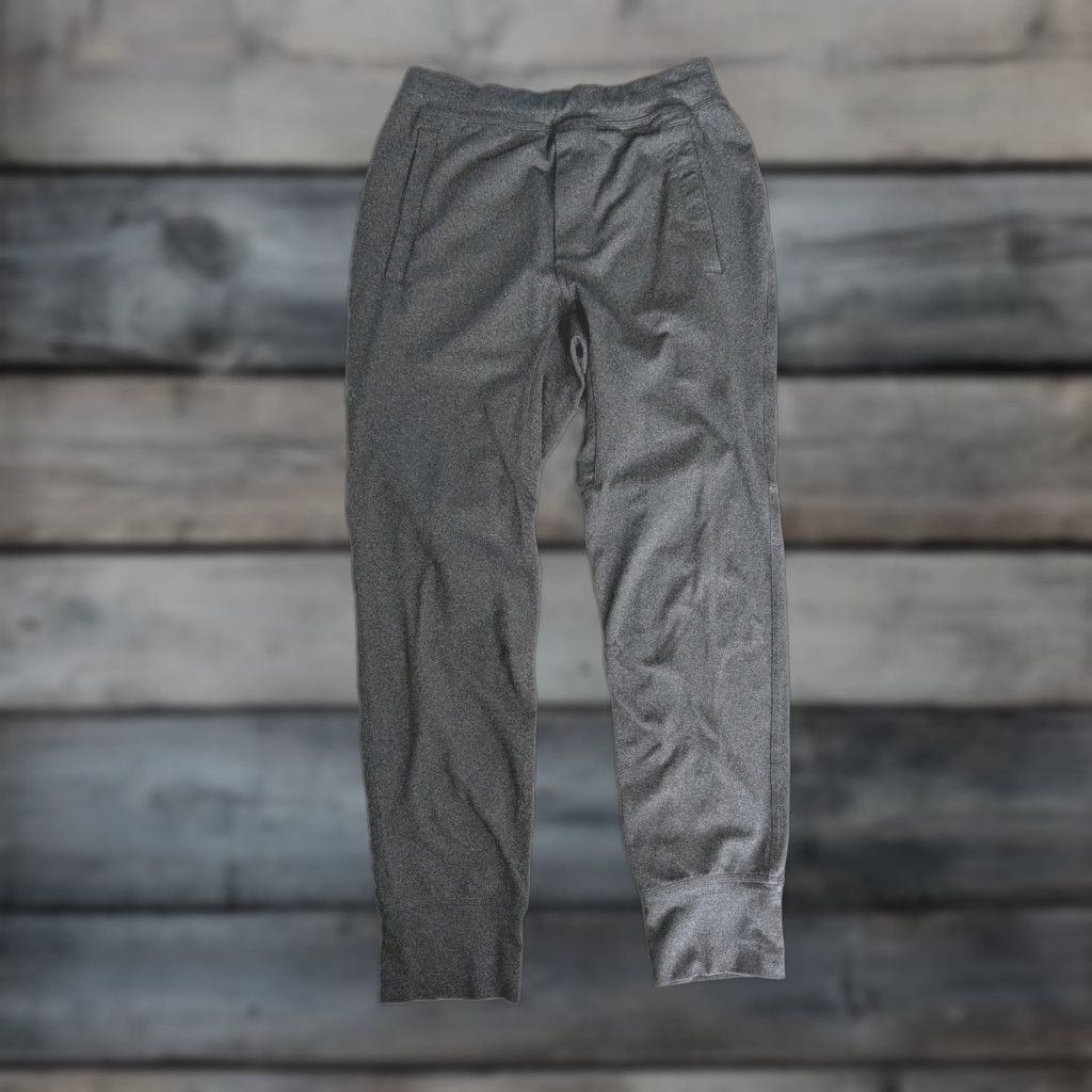 Lululemon Lululemon Intent Jogger Mens M Gray Drawstring Pockets Tapered Pants Activewear Athletic Athleisure Gym & Training Mens 30in Inseam LM5840S Size US 31 - 1 Thumbnail