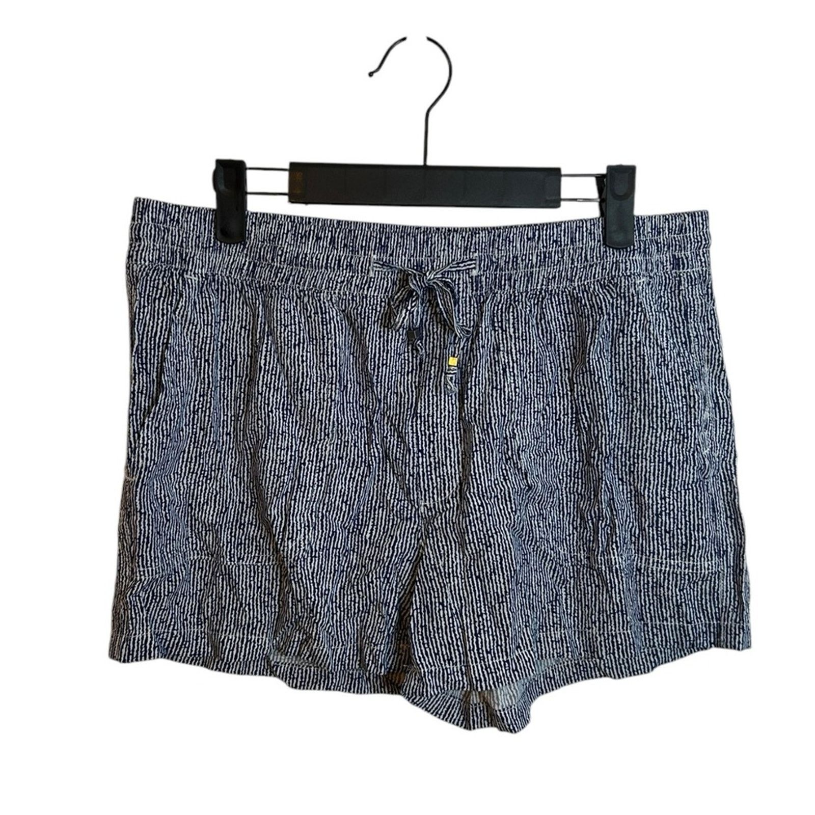 Banana Republic Banana Republic Navy Blue Soft Stripe Drawstring Shorts Size 30" / US 8 / IT 44 - 1 Thumbnail