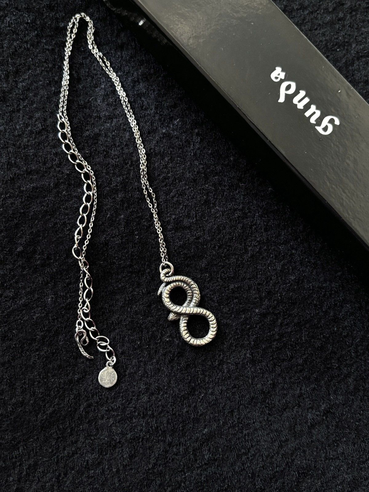 Japanese Brand Gunda “Snake&infinit” Silver Necklace Size ONE SIZE - 1 Thumbnail
