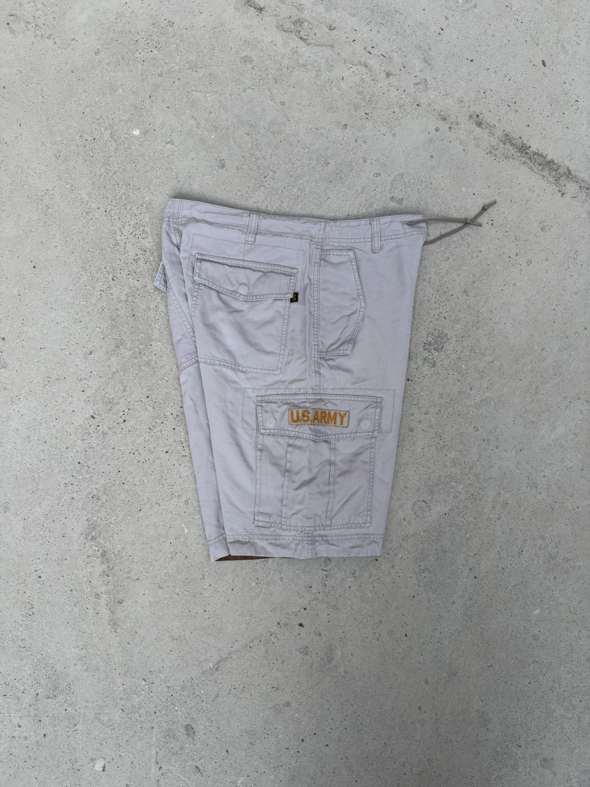 Alpha Industries VINTAGE ALPHA INDUSTRIES CARGO SHORTS US ARMY Size US 32 / EU 48 - 1 Thumbnail