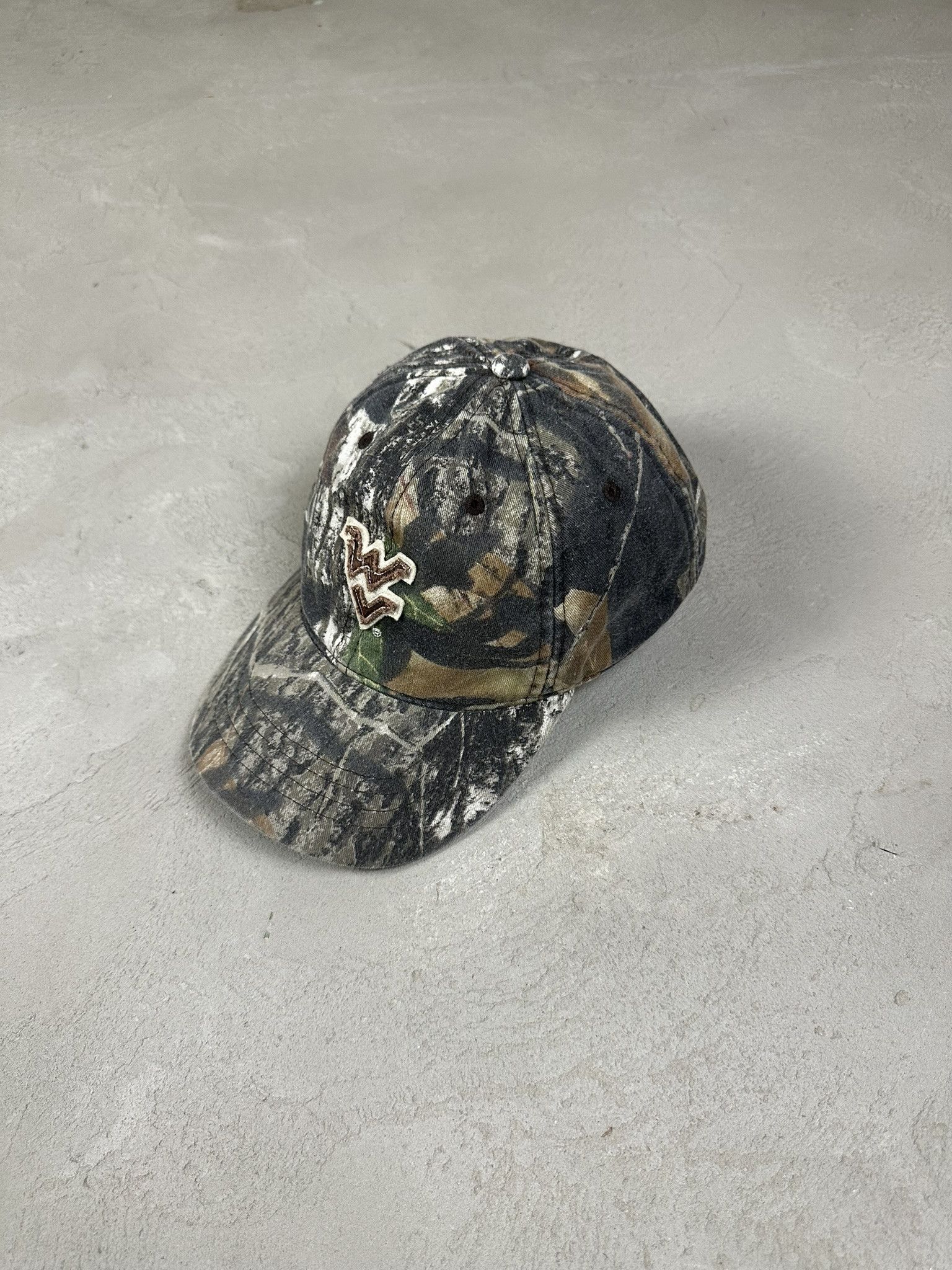 Realtree × Vintage 90s Vintage Realtree Forest Print Cap Size ONE SIZE - 1 Thumbnail