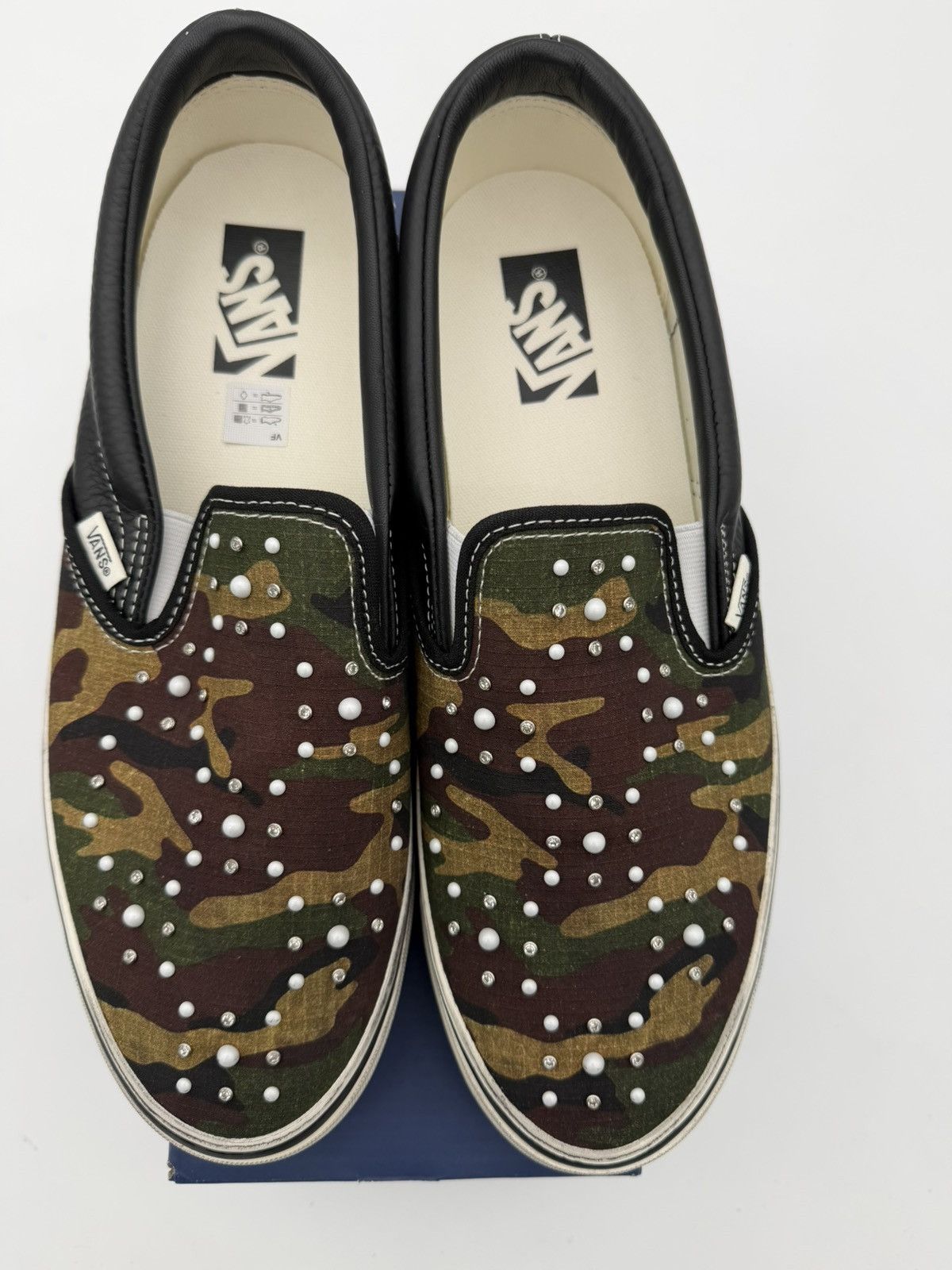 Vans Vans Pearlized Camo Slip Ons Size US 12 / EU 45 - 4 Thumbnail