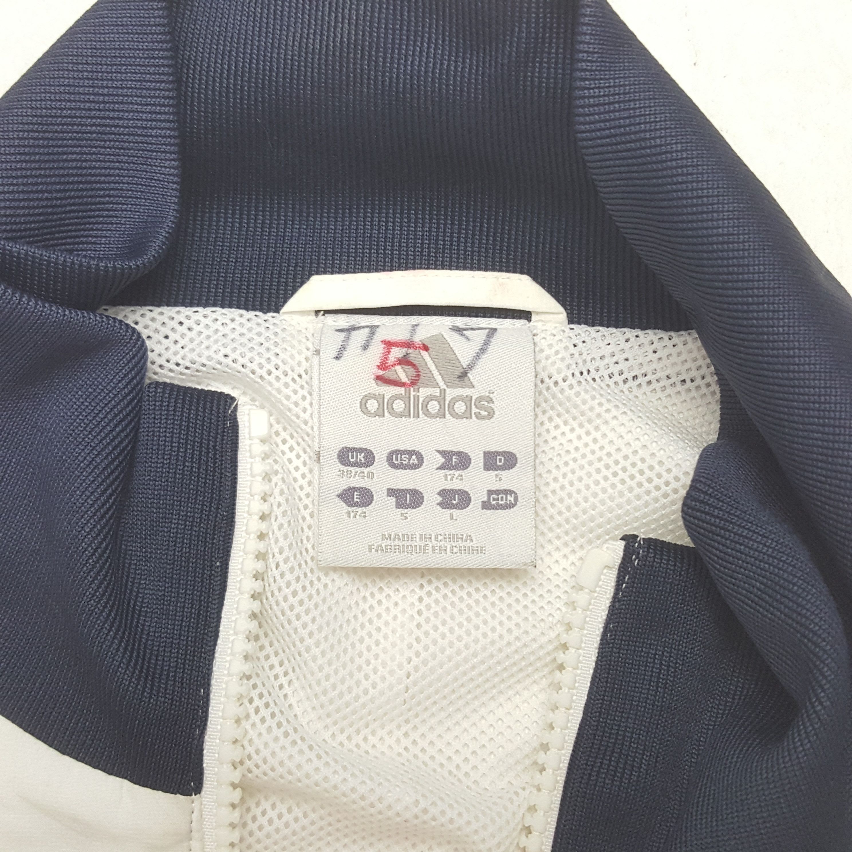 Adidas Vintage Adidas Chelsea UEFA Champion League Jacket RR8 Size US M / EU 48-50 / 2 - 4 Thumbnail