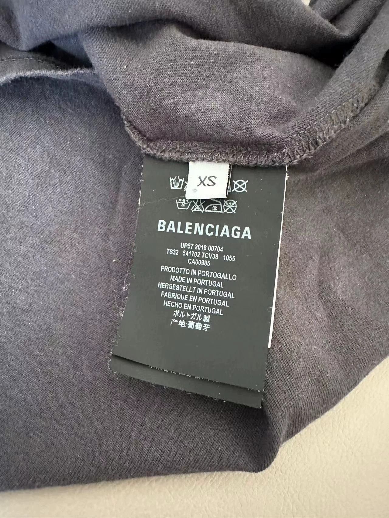 Balenciaga Balenciaga Short Sleeve Authentic Tee Size US XS / EU 42 / 0 - 2 Thumbnail