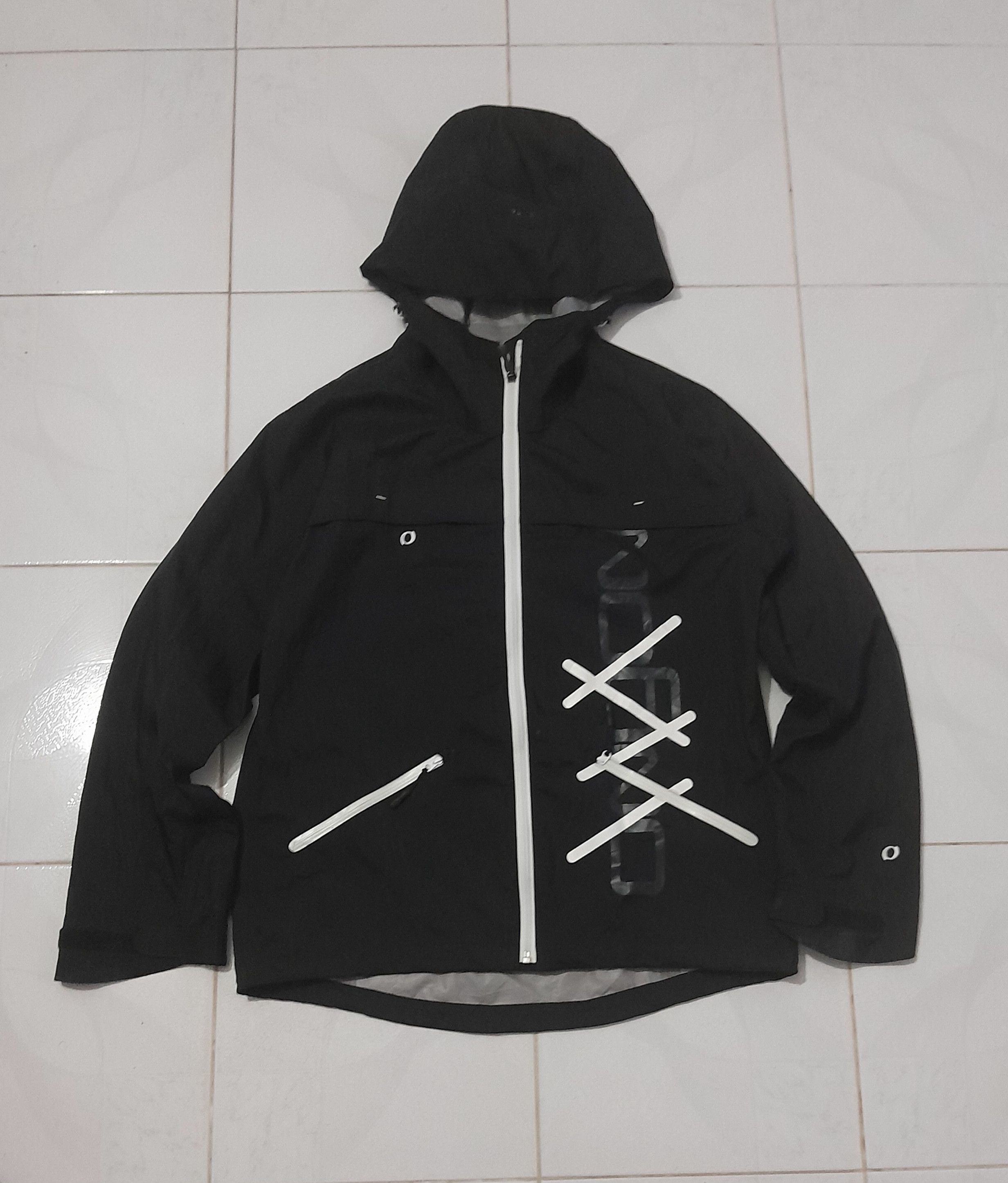 ❤FINAL DROP🔴JAPANESE BRAND ONYONE RAIN JACKET