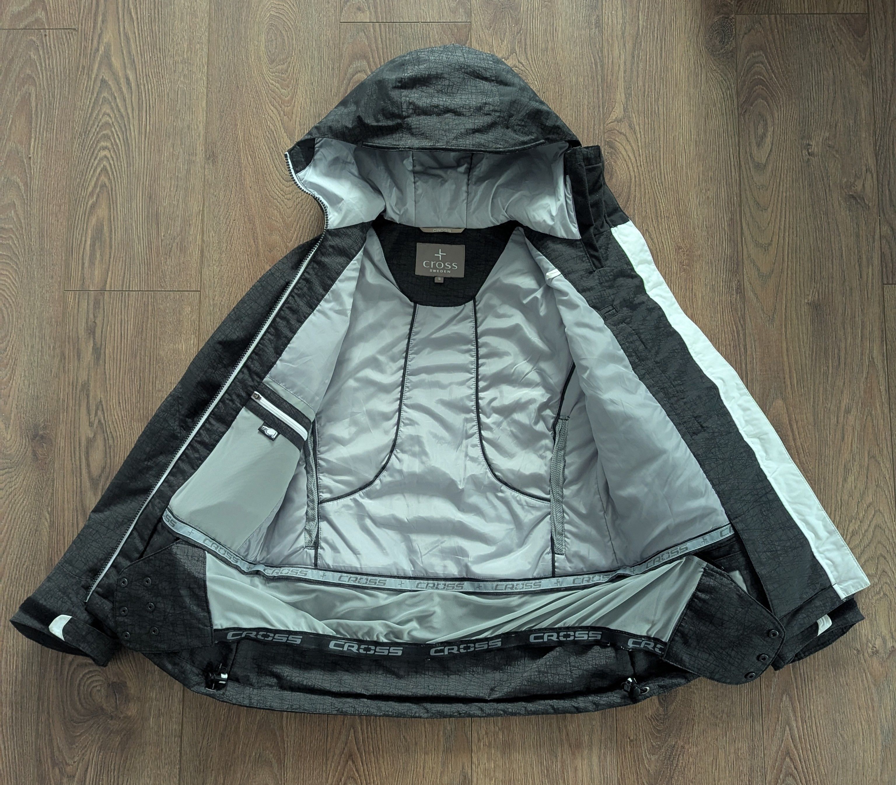 Other Cross Sweden Women's Ski Jacket Size S Winter Sportswear Size S / US 4 / IT 40 - 13 Thumbnail