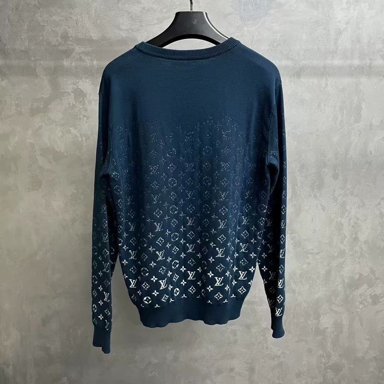 Louis Vuitton Louis Vuitton Blue logo letter jacquard gradient crew neck Size US M / EU 48-50 / 2 - 5 Thumbnail