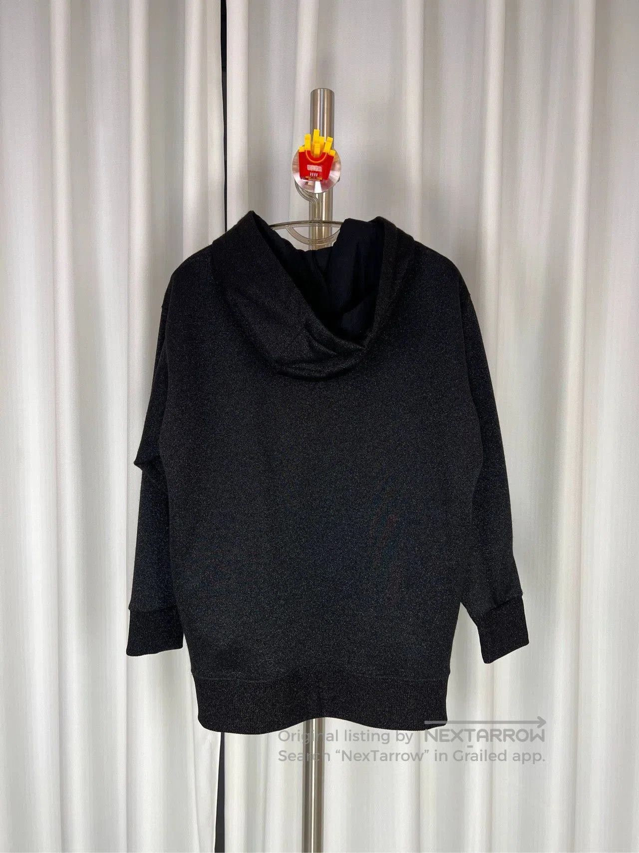 Fendi Fendi Women's Black Logo Hoodie XXS. Size US XXS / EU 40 - 3 Thumbnail