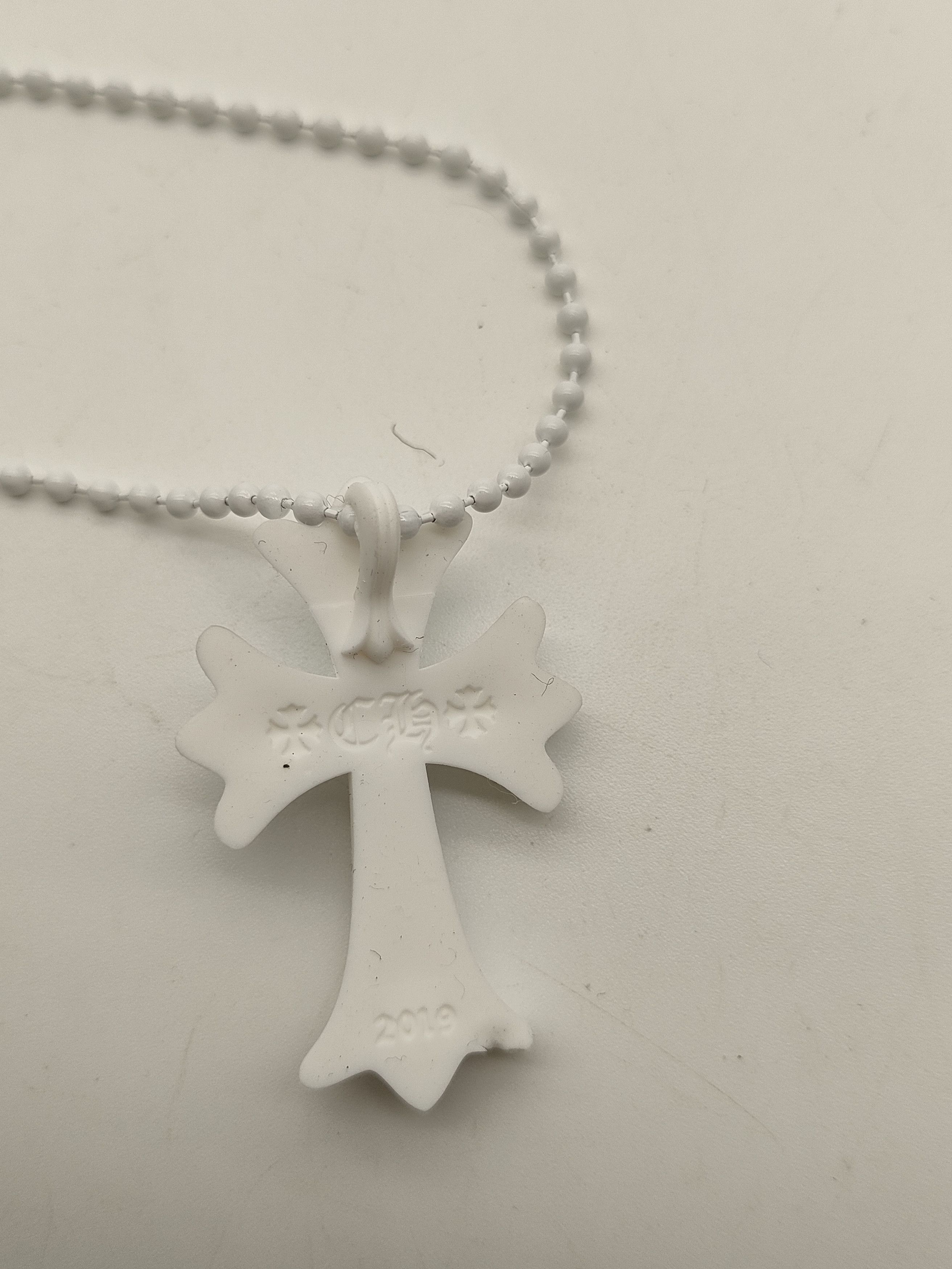 Chrome Hearts Chrome Hearts White Resin Cross Pendant Ball Chain Necklace Size ONE SIZE - 5 Thumbnail