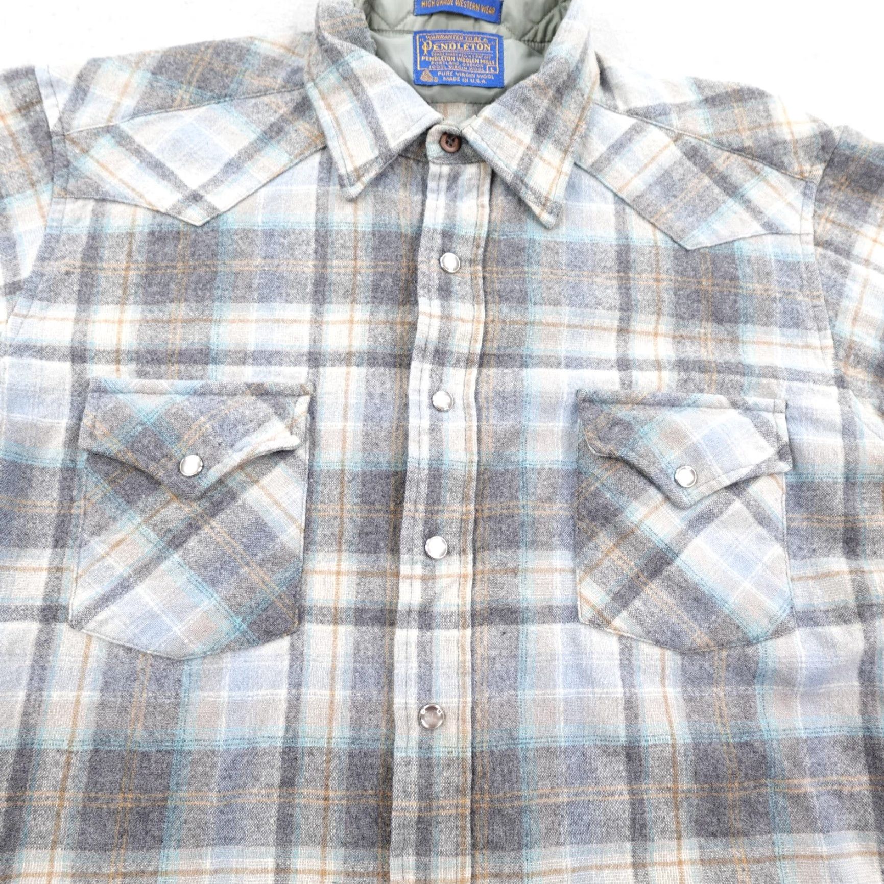 Pendleton VINTAGE Pendleton Shirt Large Gray Plaid Wool Western Pearl Snap 70s Mens Regular Labeled 70s Cowboy USA Size US L / EU 52-54 / 3 - 3 Thumbnail