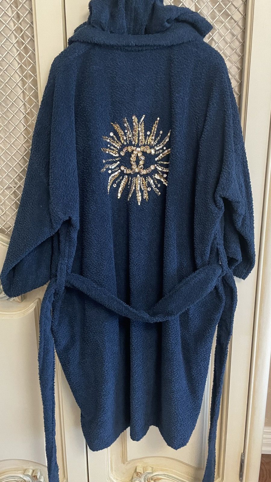 Chanel × Pharrell CHANEL X PHARRELL BATH ROBE Size US M / EU 48-50 / 2 - 3 Thumbnail
