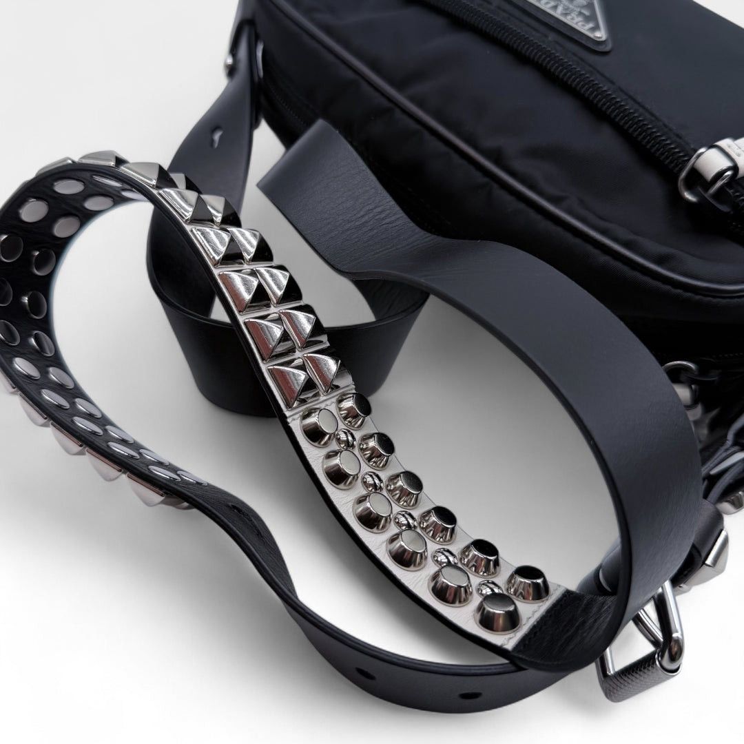 Prada Prada shoulderbag studded AW18 Nylon black white leather Size ONE SIZE - 7 Thumbnail