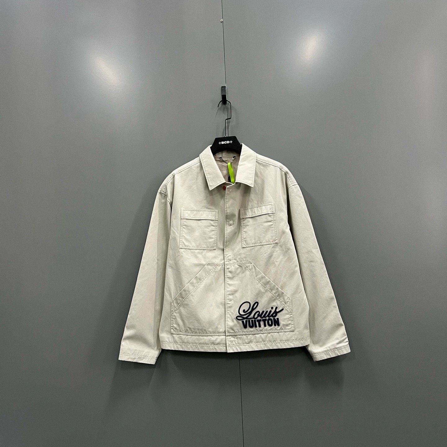 Louis Vuitton Louis Vuitton Beige Logo Work Jacket Size 50 Size US L / EU 52-54 / 3 - 1 Thumbnail