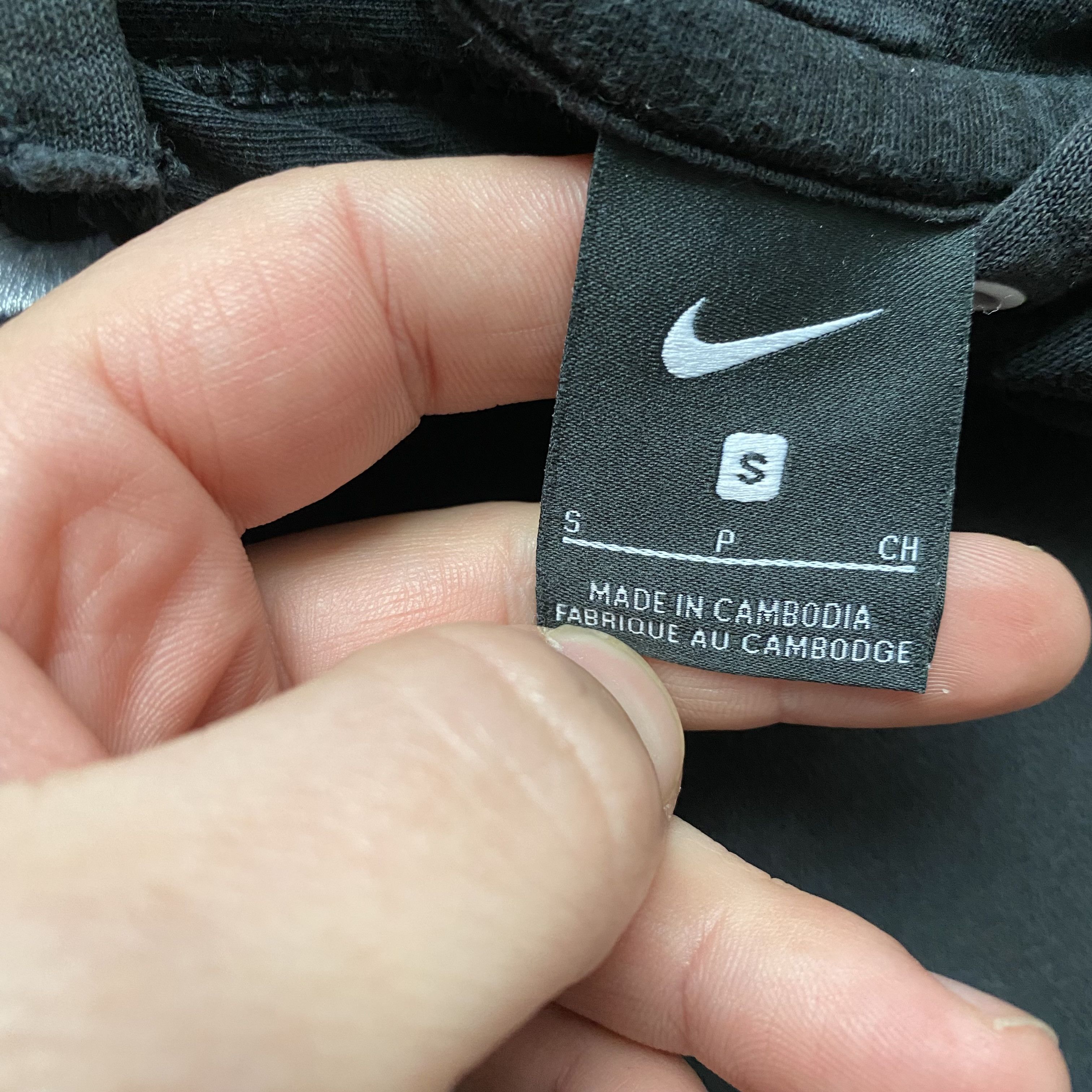 Nike TRASHED Nike Faded Vintage Hoodie Swoosh Logo Y2K Size US S / EU 44-46 / 1 - 9 Thumbnail