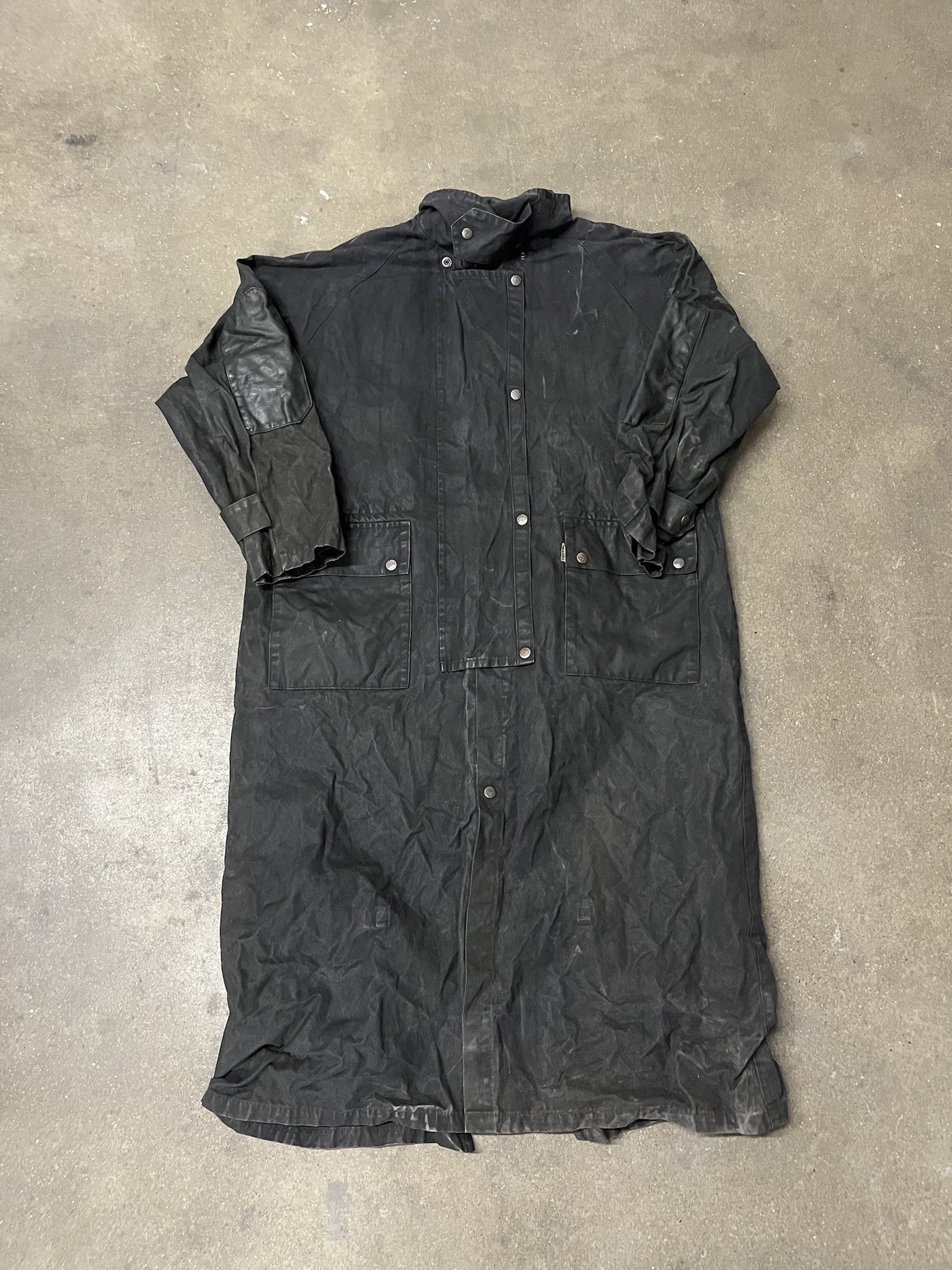 Carhartt × Vintage Vitnage 1990s Kakadu Traders Waxed Trench Coat Long Jacket Size L Size US L / EU 52-54 / 3 - 1 Thumbnail